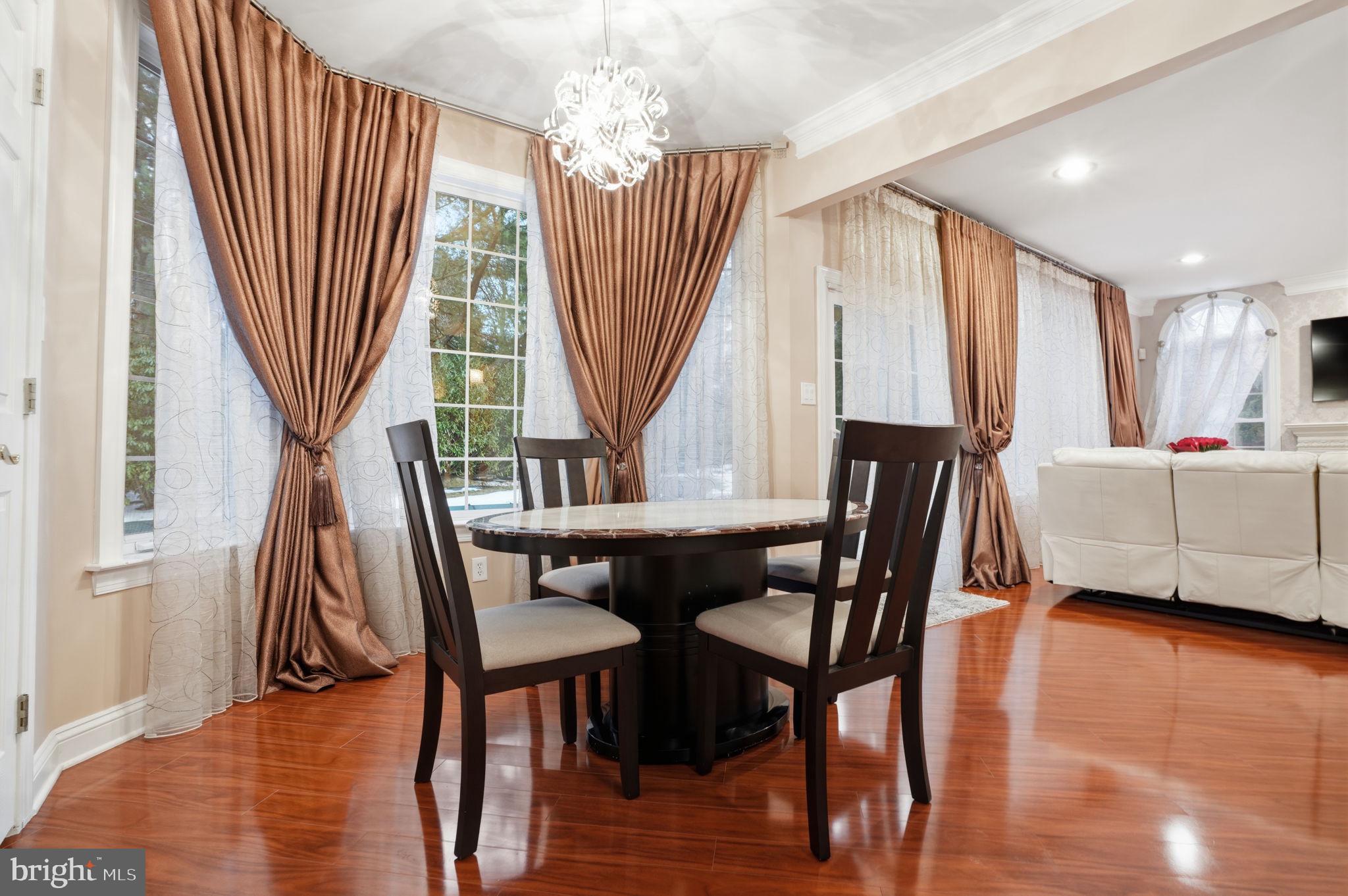 JUSTA FARMS - Residential