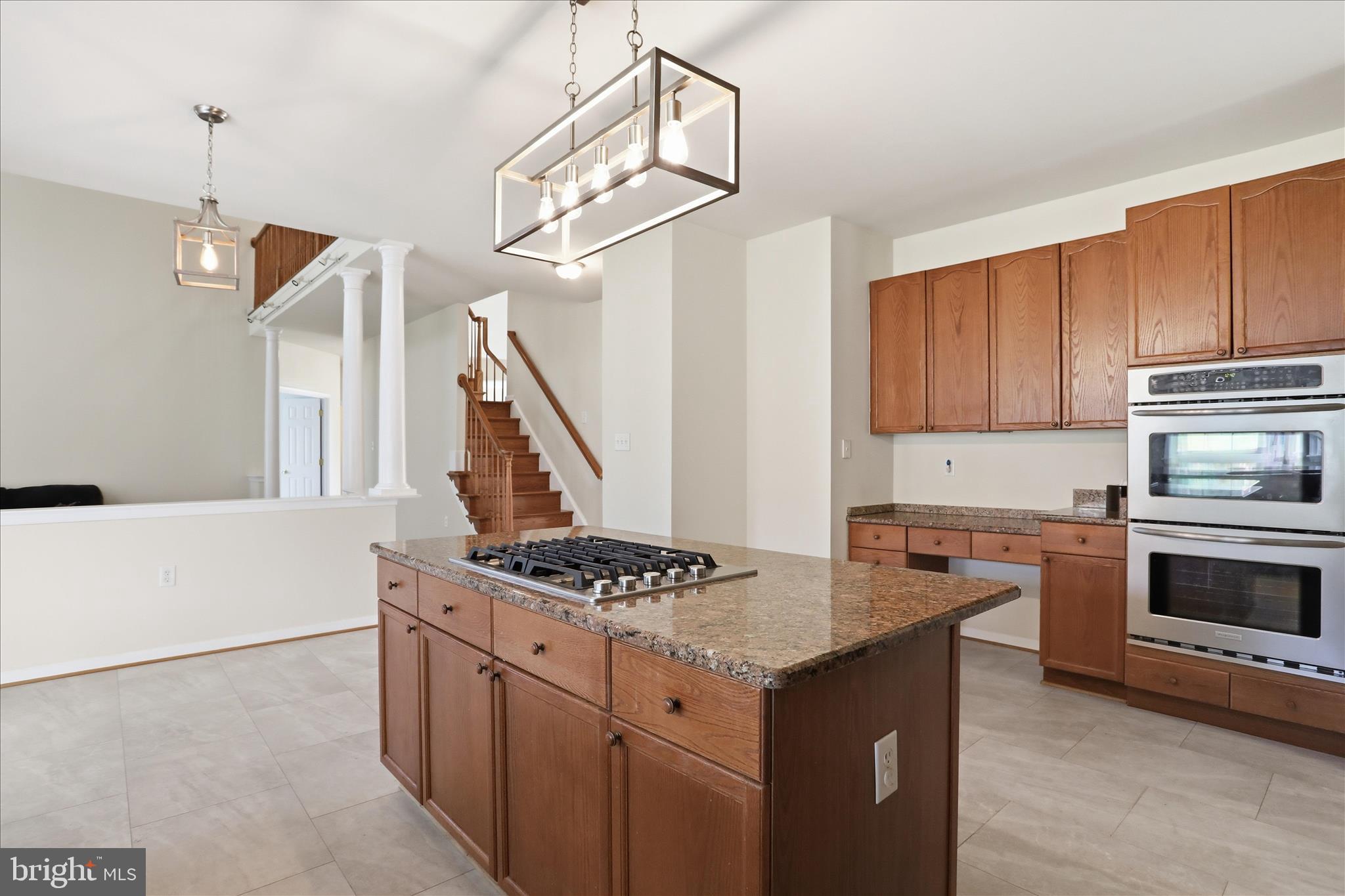 SHERWOOD FOREST - Residential