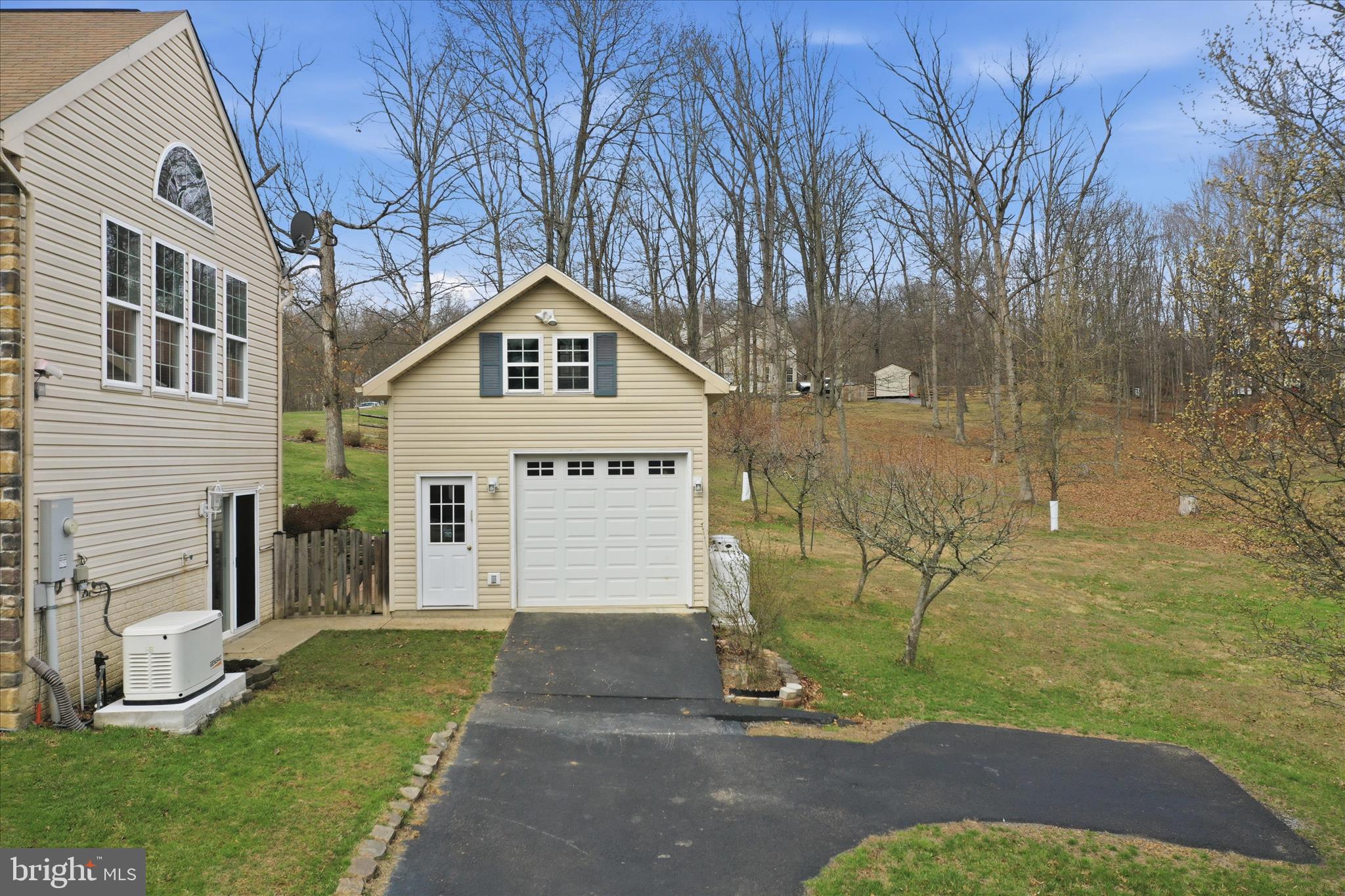 SHERWOOD FOREST - Residential