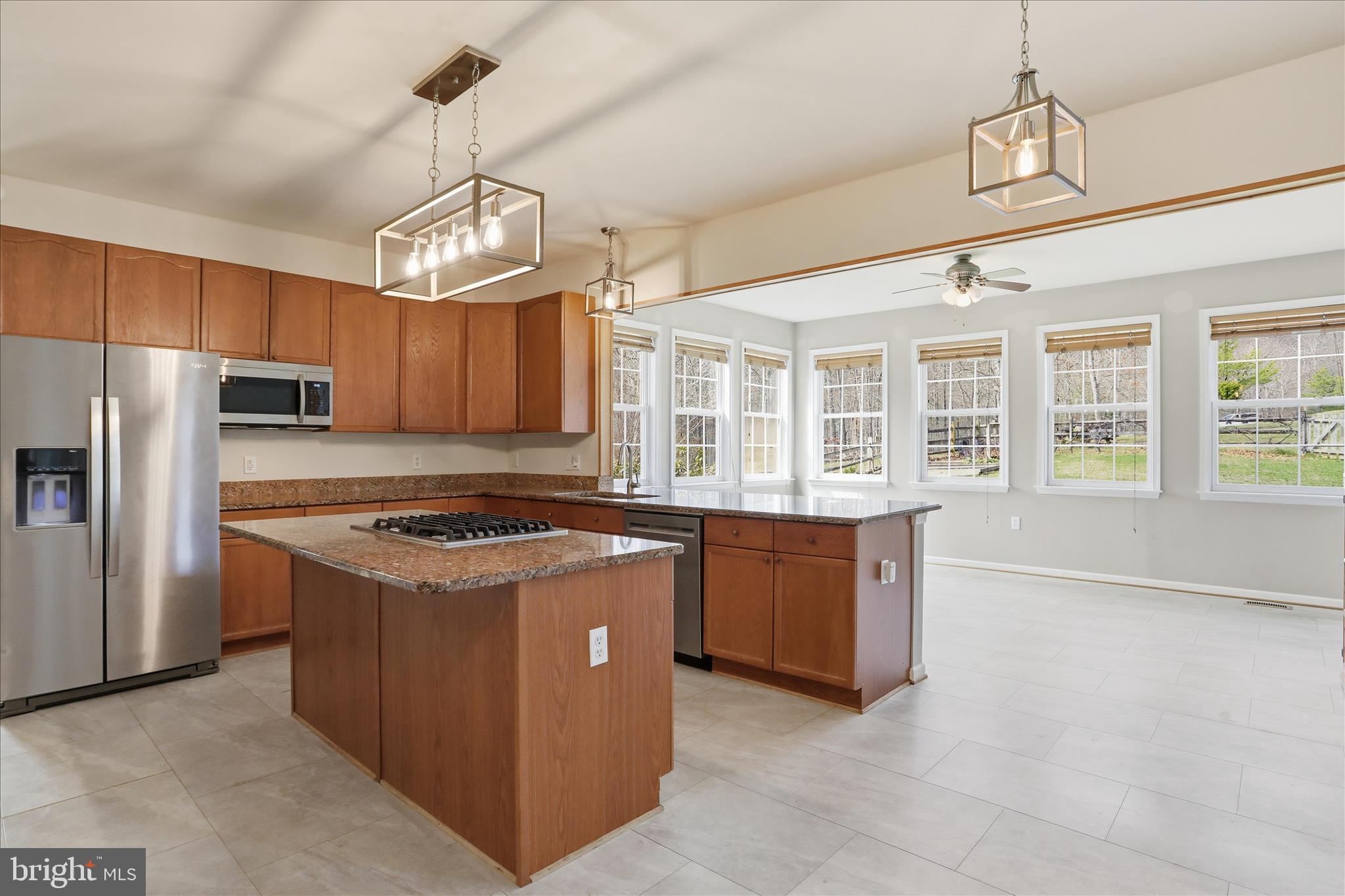 SHERWOOD FOREST - Residential