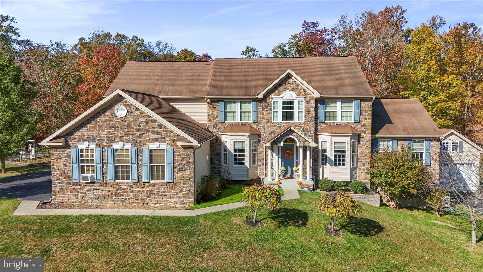 SHERWOOD FOREST - Residential