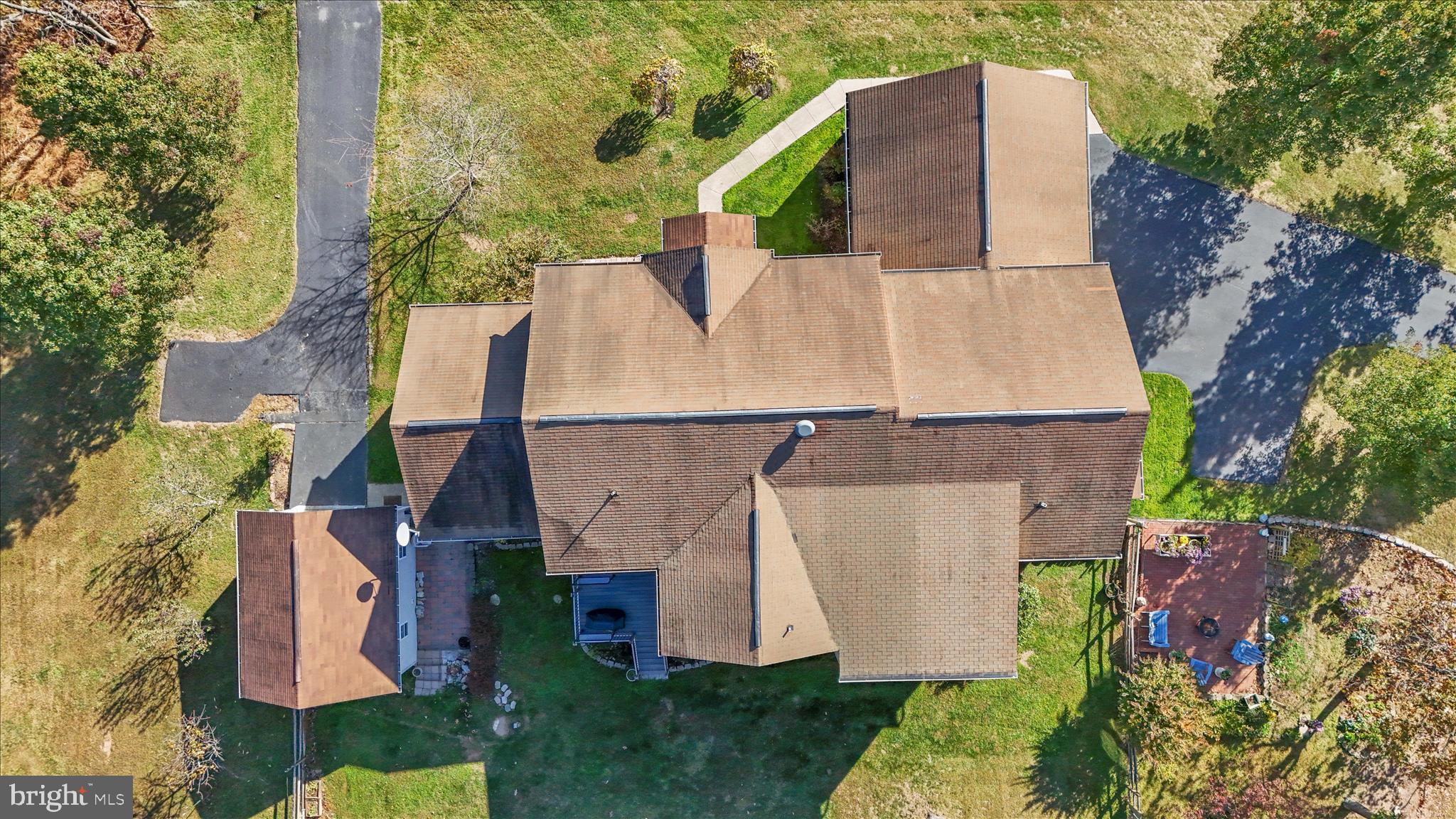 SHERWOOD FOREST - Residential