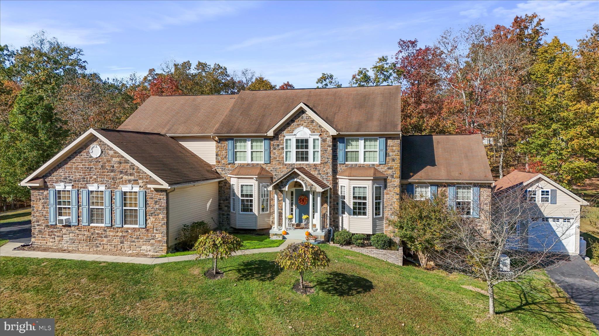 SHERWOOD FOREST - Residential