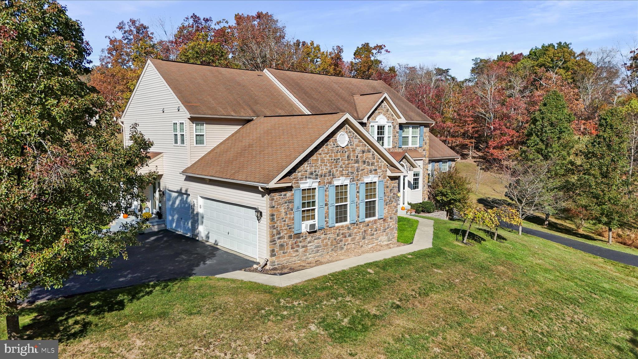 SHERWOOD FOREST - Residential