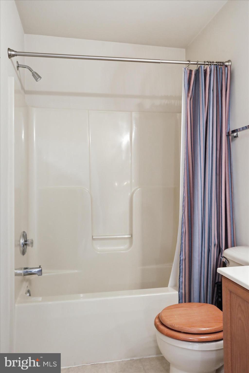 SHERWOOD FOREST - Residential