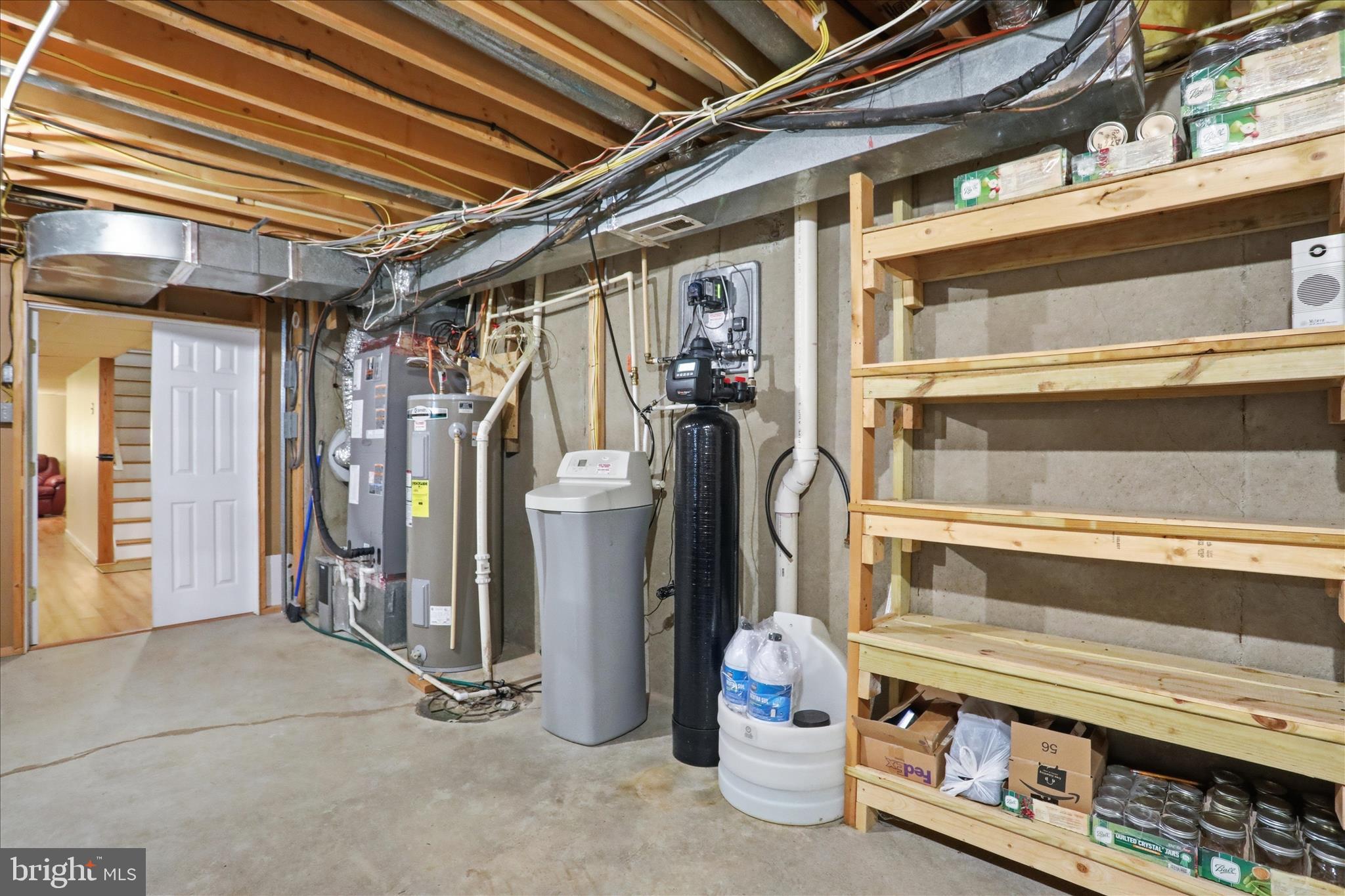 SHERWOOD FOREST - Residential