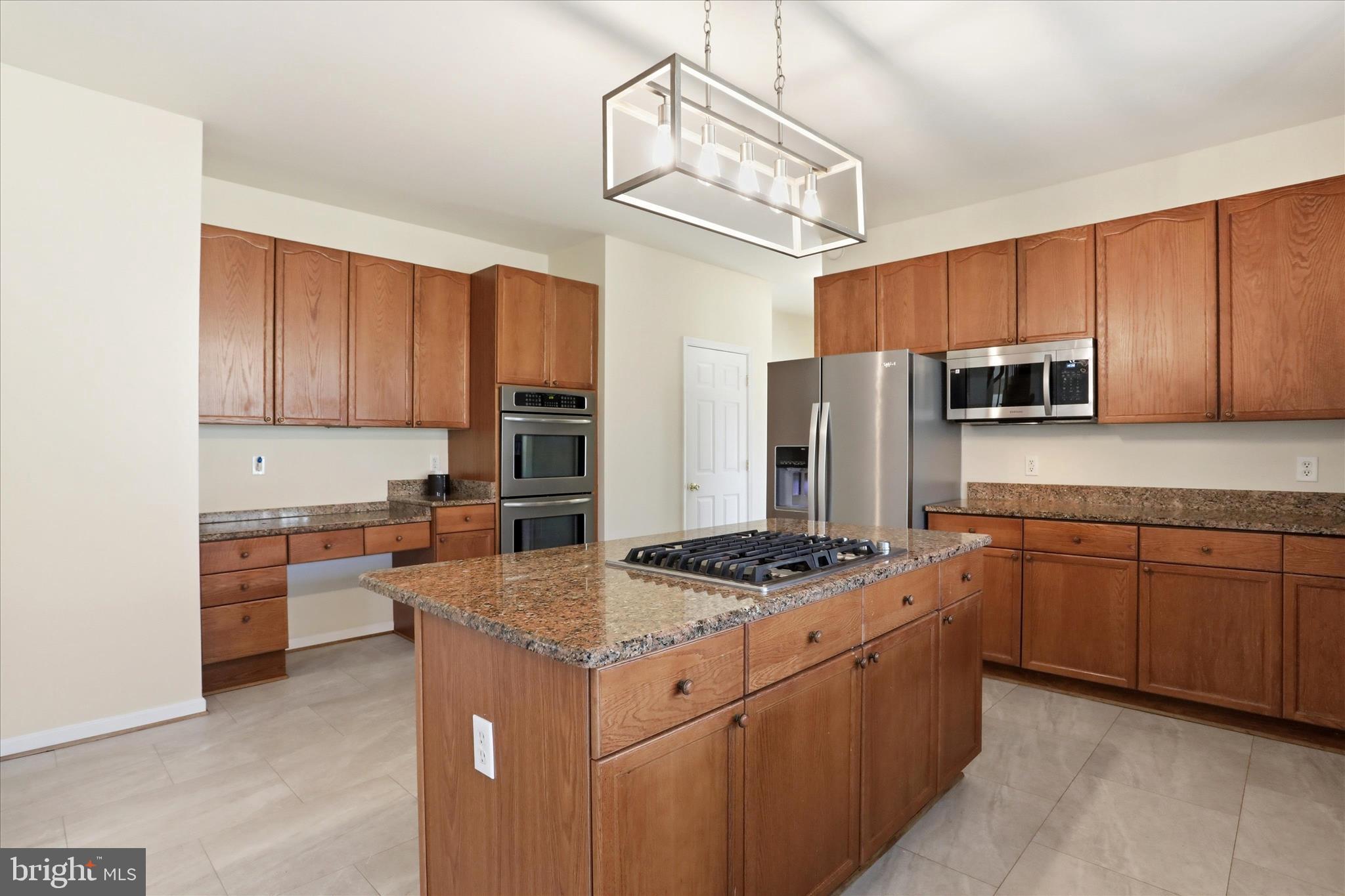 SHERWOOD FOREST - Residential