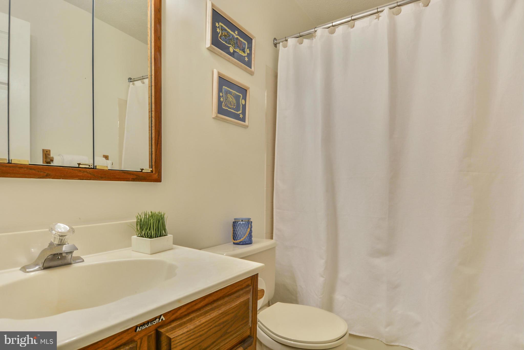 LONG MEADOW - Residential