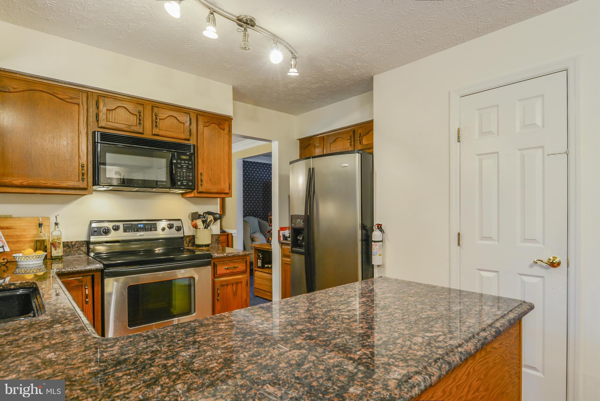 LONG MEADOW - Residential