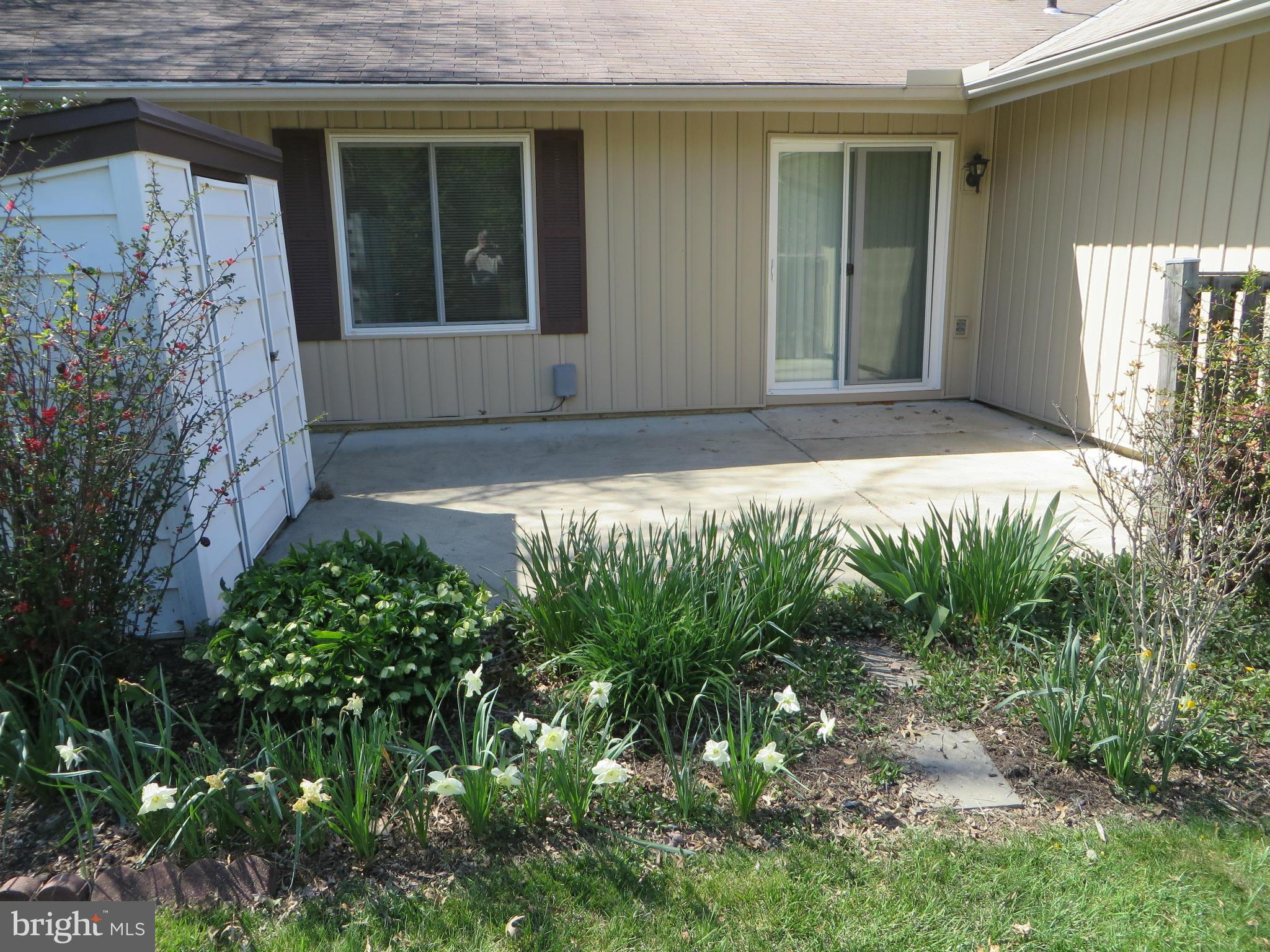 ROSSMOOR MUTUAL #11 - Residential