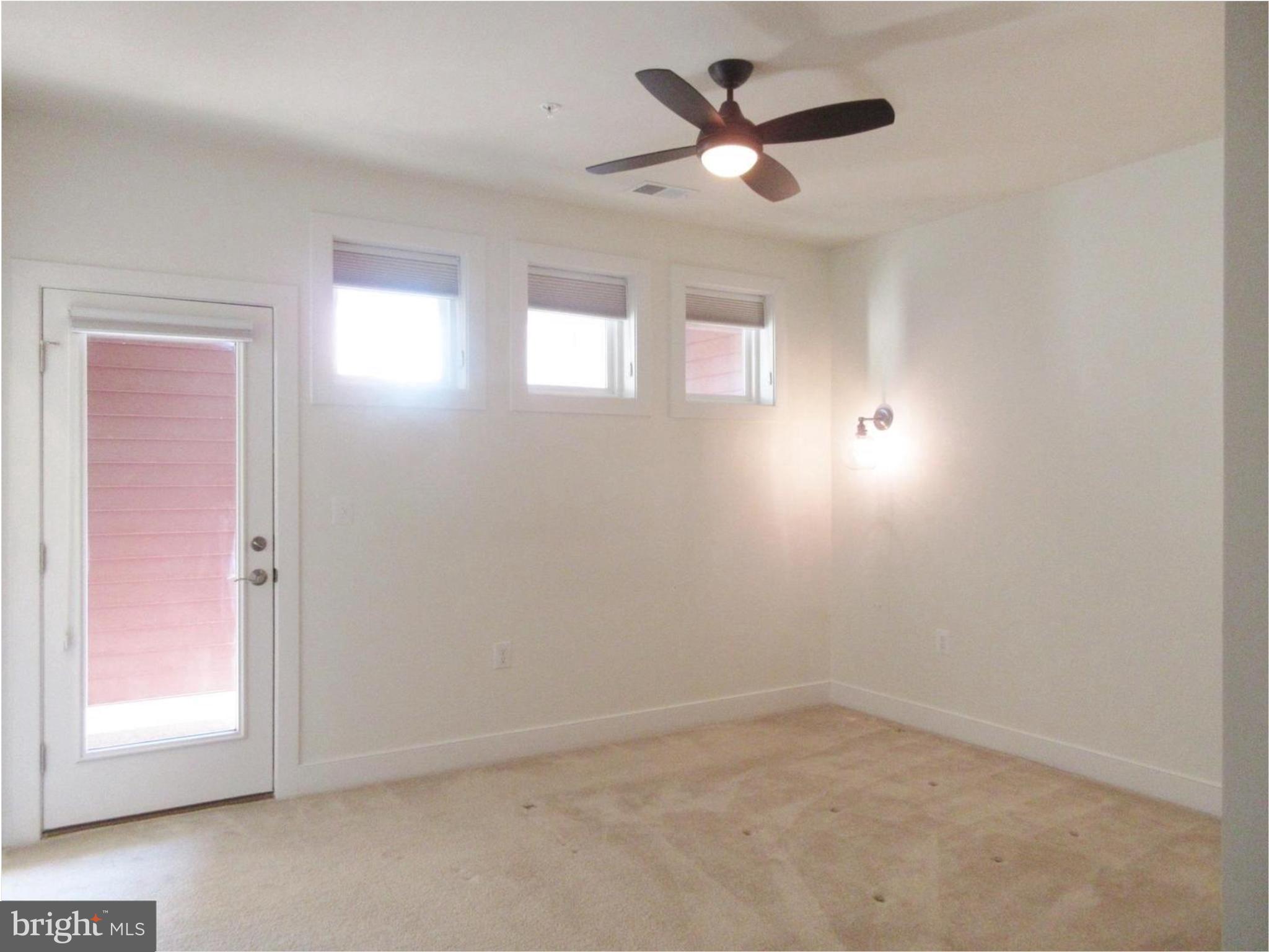 POTOMAC YARD CONDOMINIUM - Residential Lease