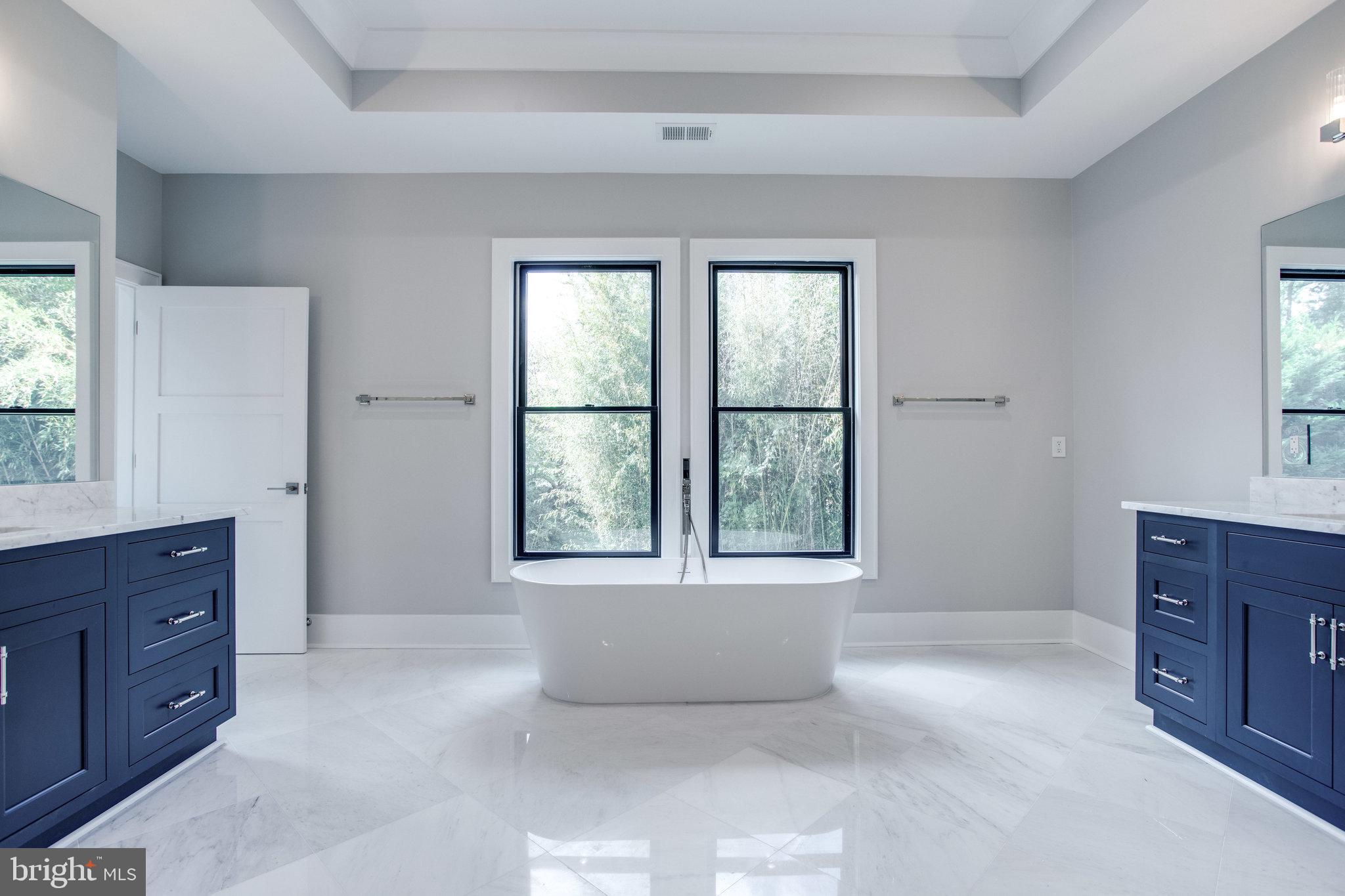 BROYHILLS MCLEAN ESTATES - Residential