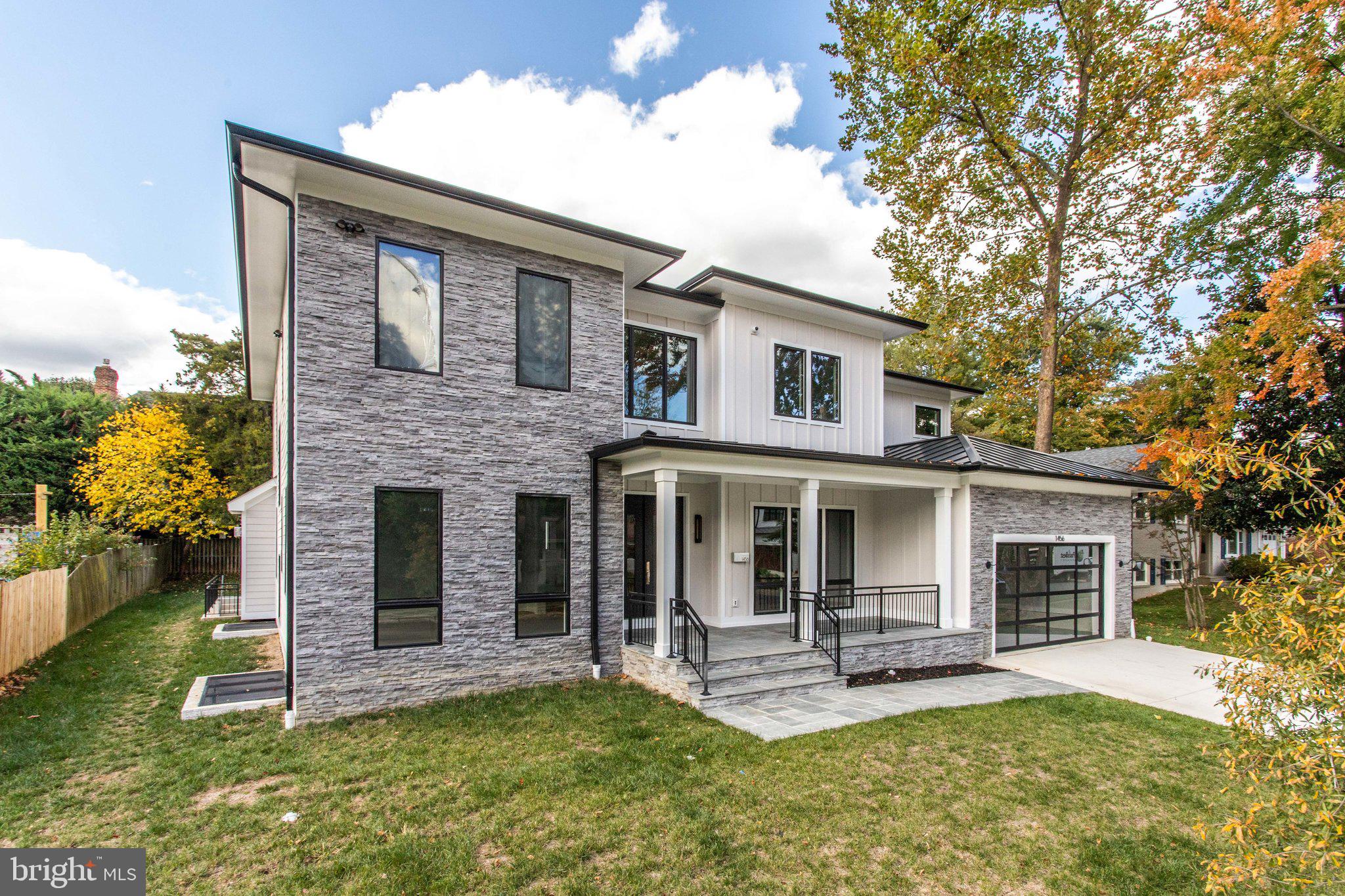 BROYHILLS MCLEAN ESTATES - Residential