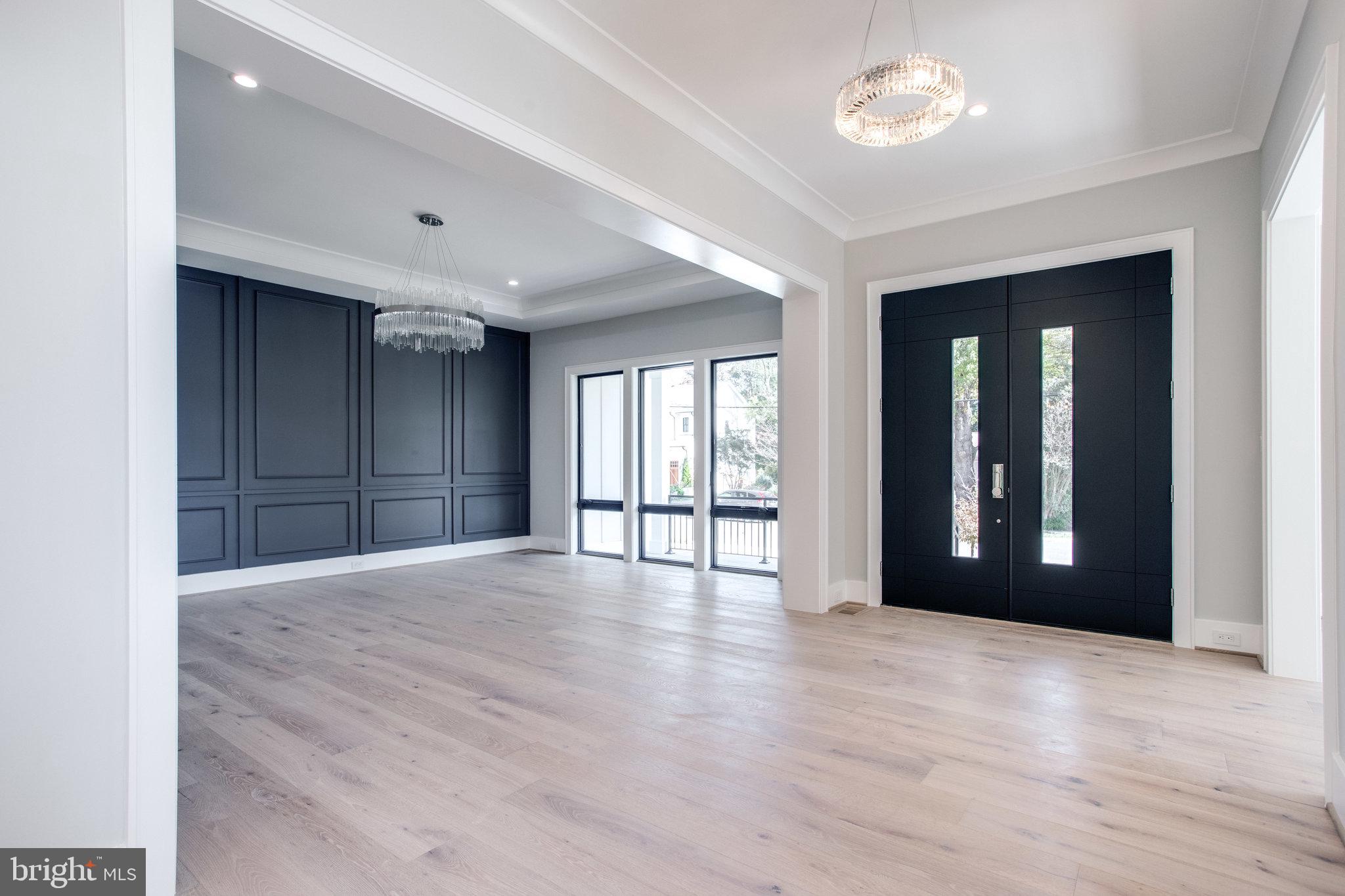 BROYHILLS MCLEAN ESTATES - Residential