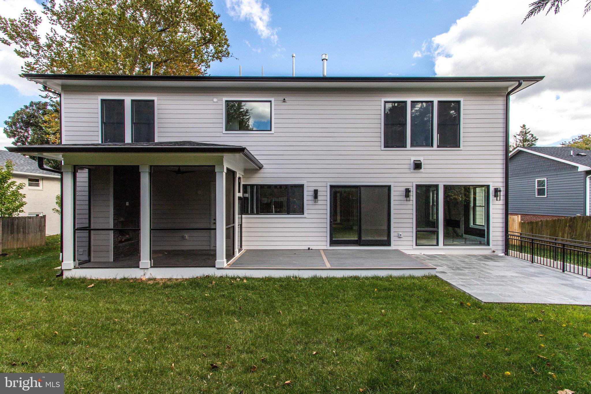 BROYHILLS MCLEAN ESTATES - Residential