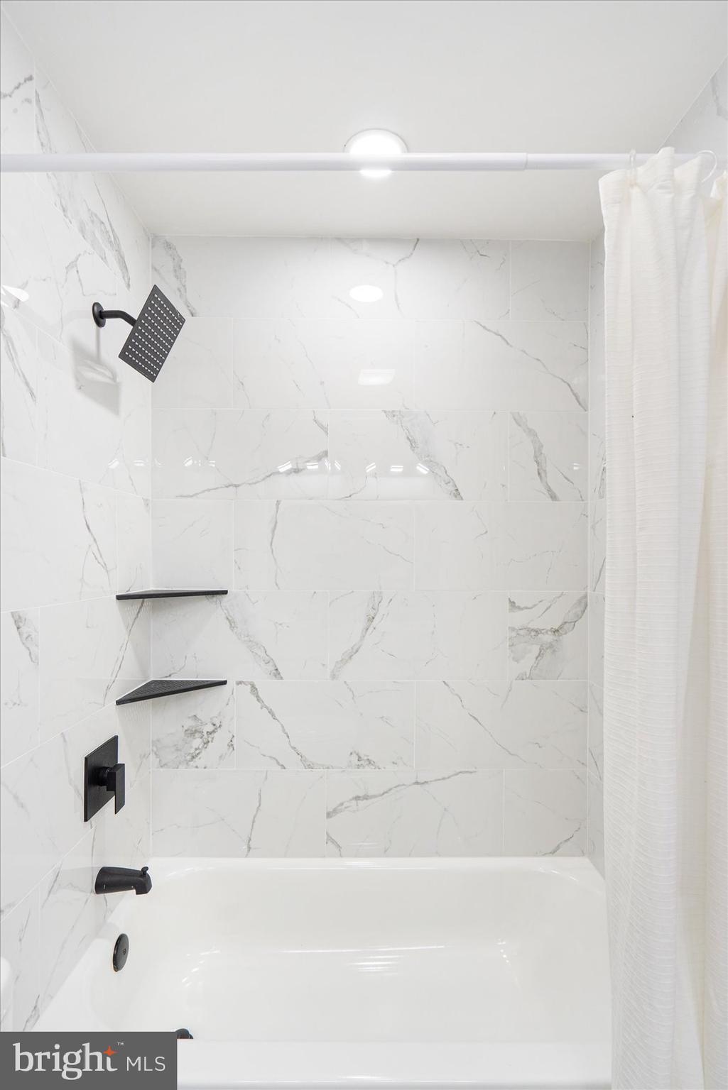 HARFORD LANDING - Residential