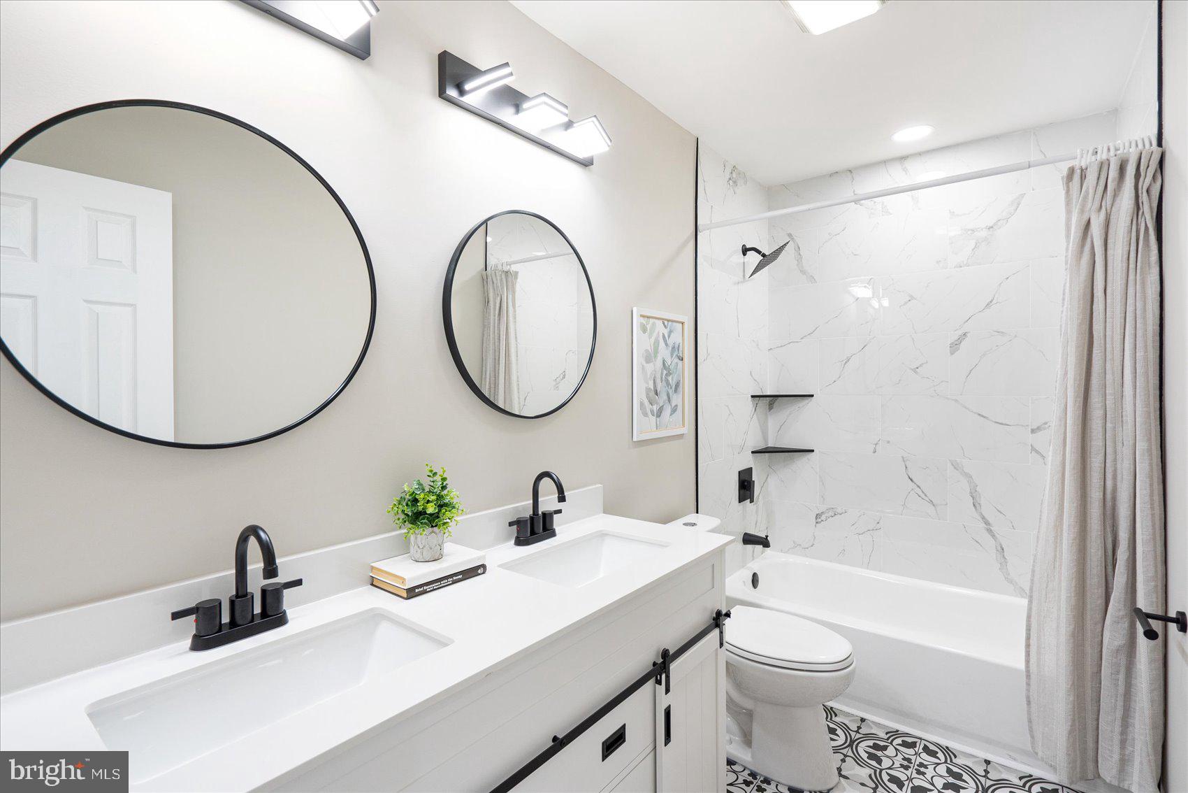 HARFORD LANDING - Residential