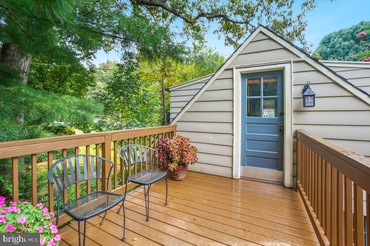 MANOR PARK - Residential