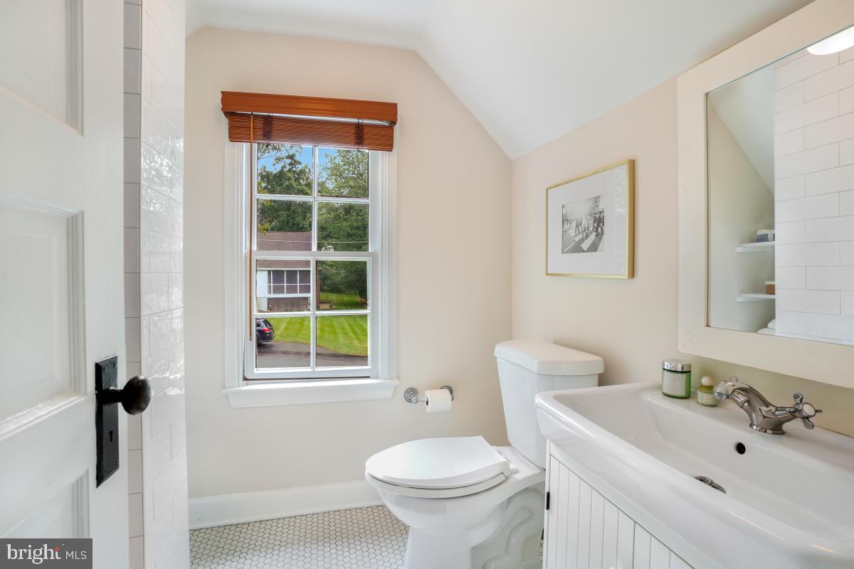 MANOR PARK - Residential