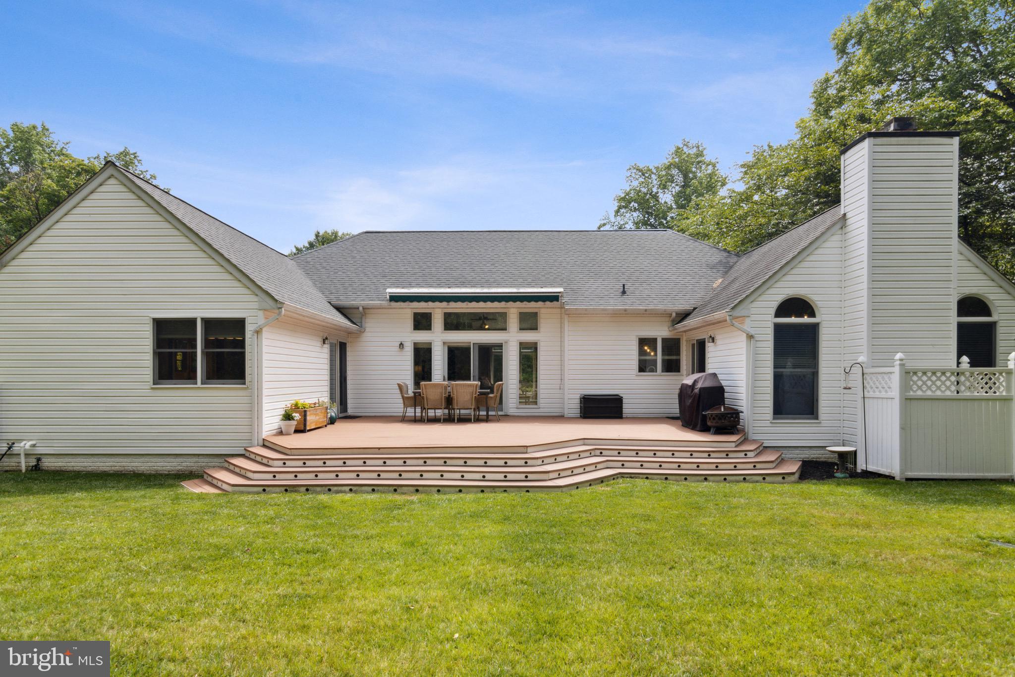 BEECHWOOD HEIGHTS - Residential