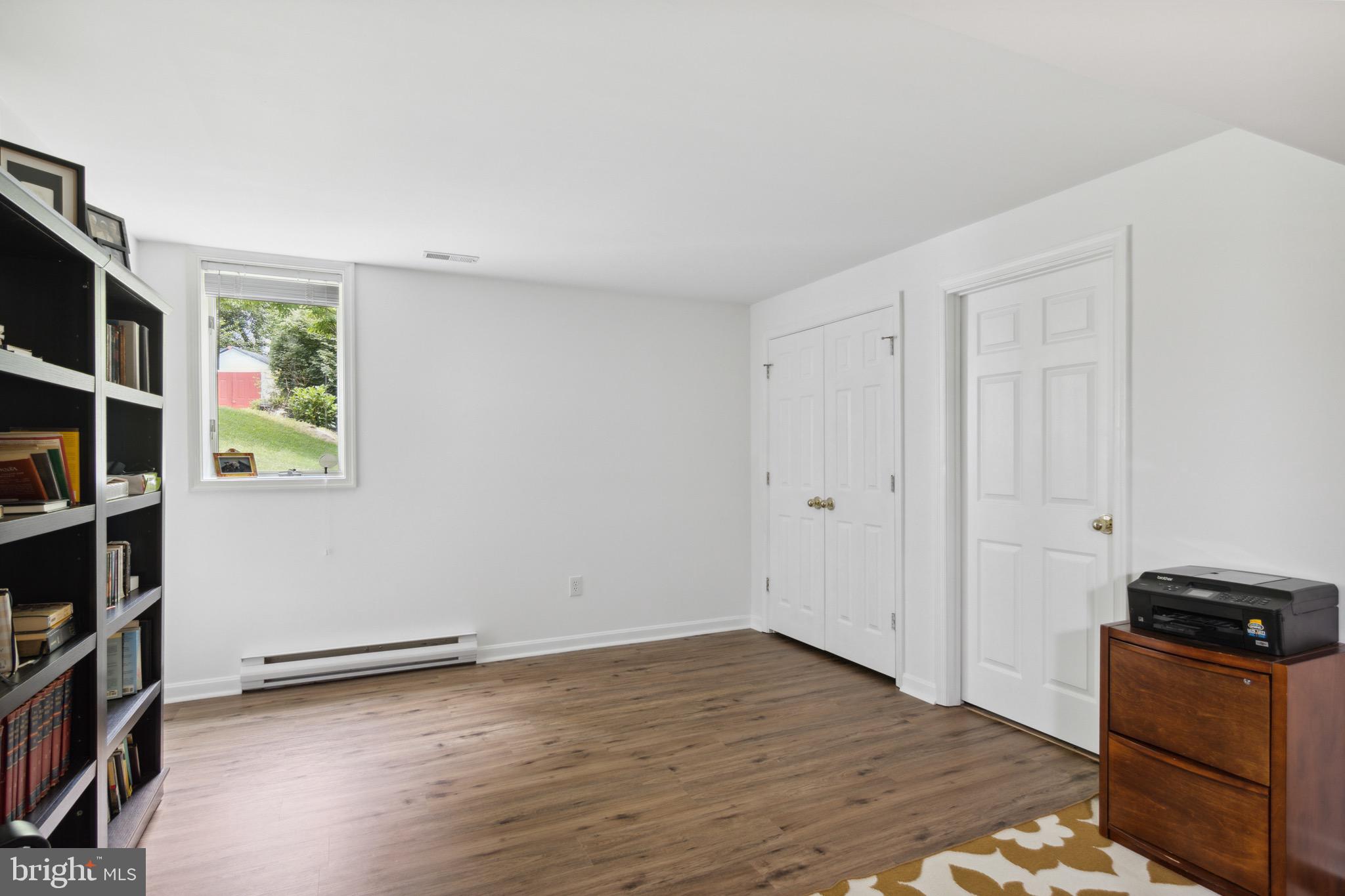 BEECHWOOD HEIGHTS - Residential