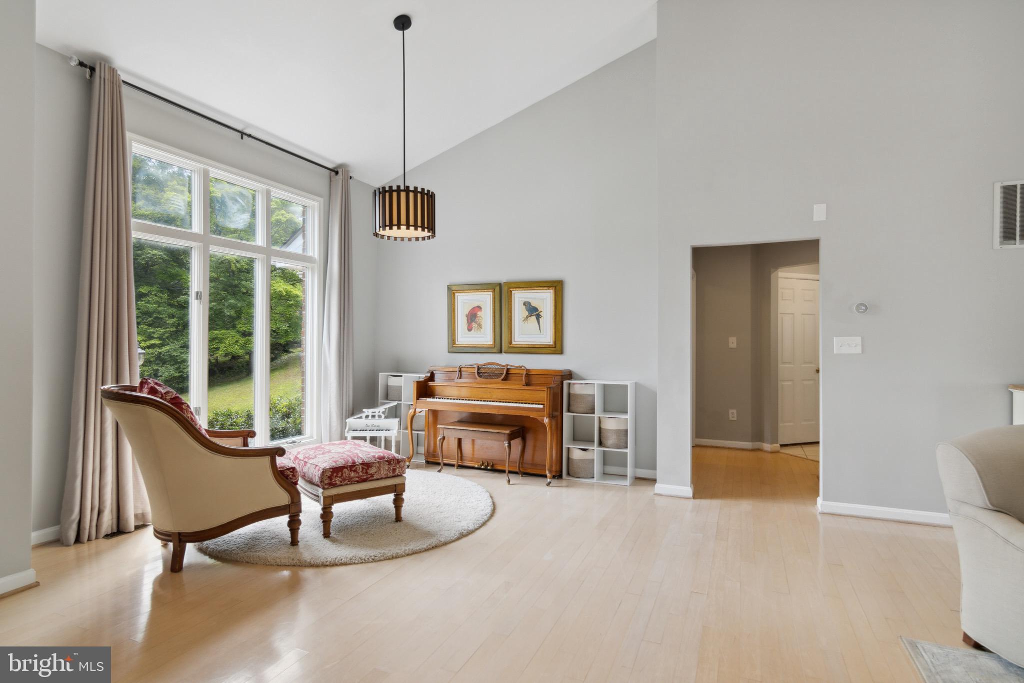 BEECHWOOD HEIGHTS - Residential