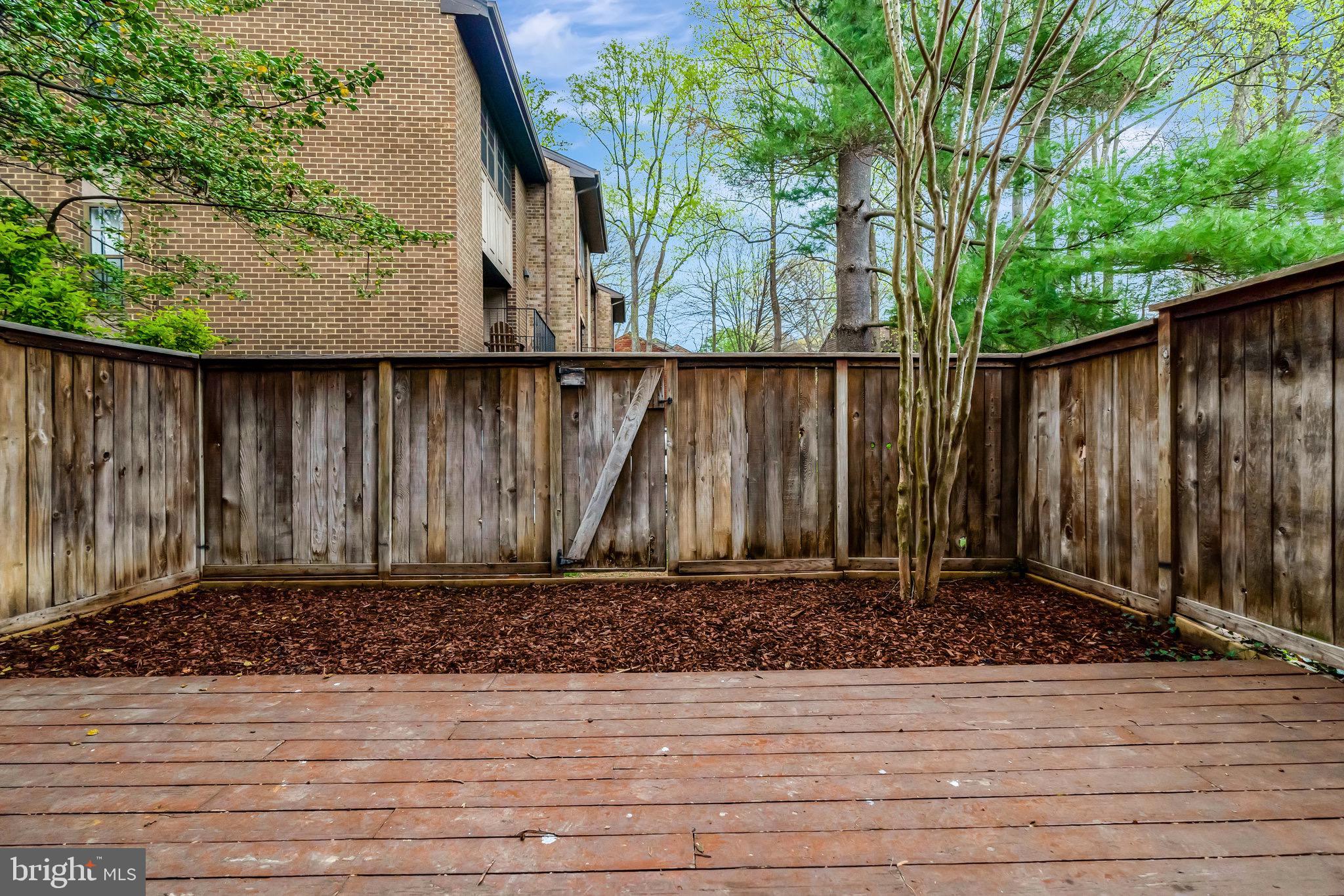 BOSTON RIDGE - Residential