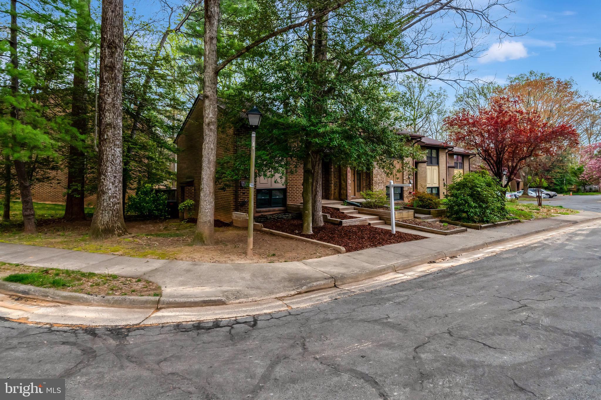 BOSTON RIDGE - Residential