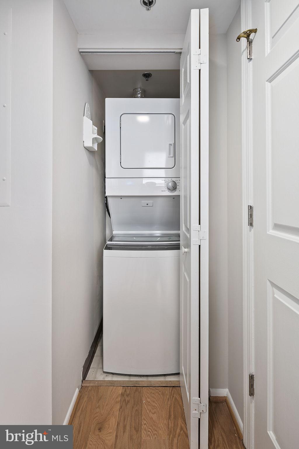 THE JEFFERSON - SUNRISE SENIOR LIVING - Residential