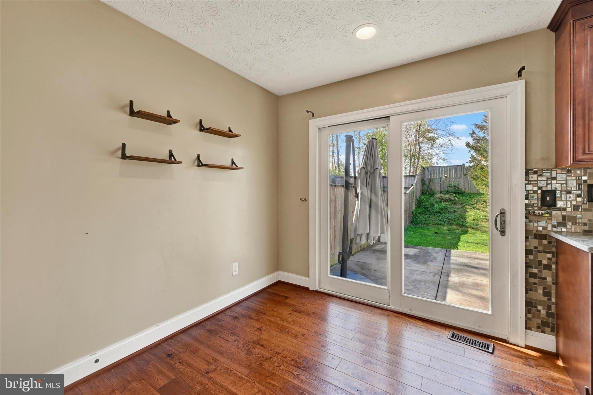 SCOTTS HAVEN - Residential