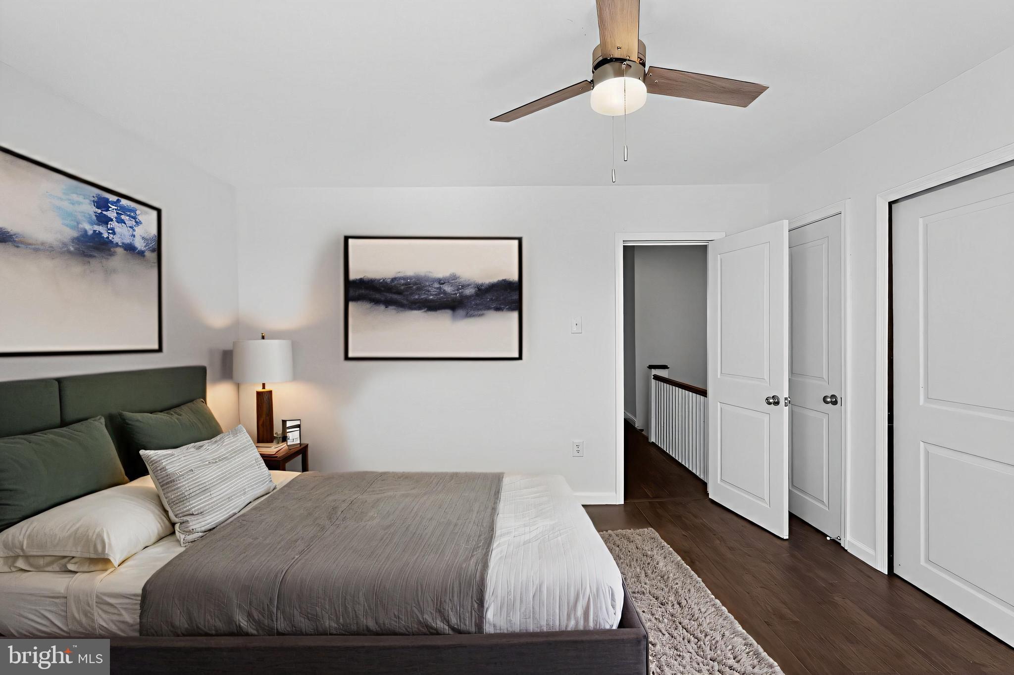 ELMWOOD PARK - Residential