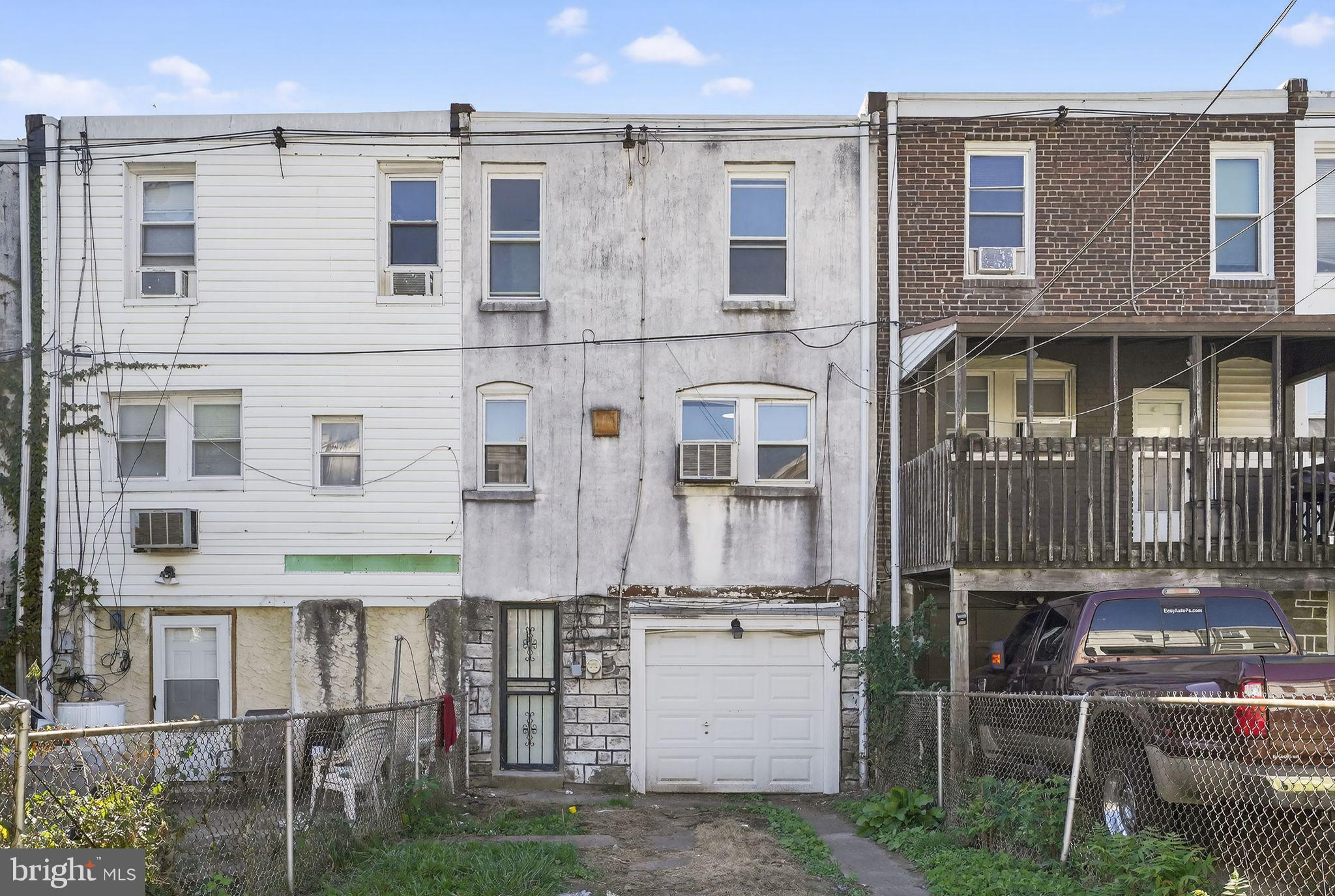 ELMWOOD PARK - Residential