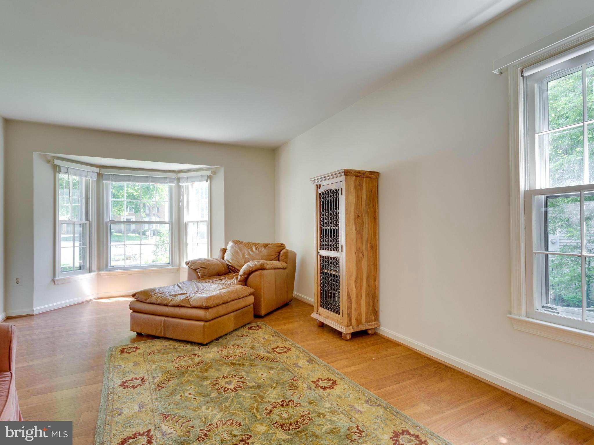 LAKEWOOD HILLS - Residential