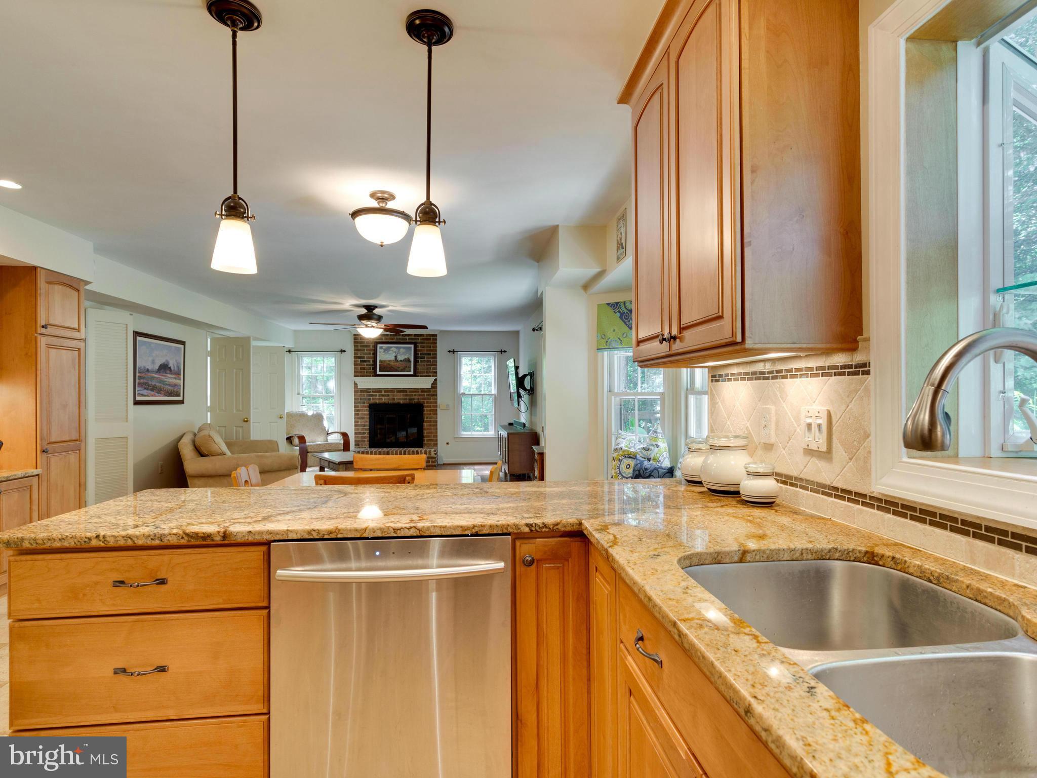 LAKEWOOD HILLS - Residential
