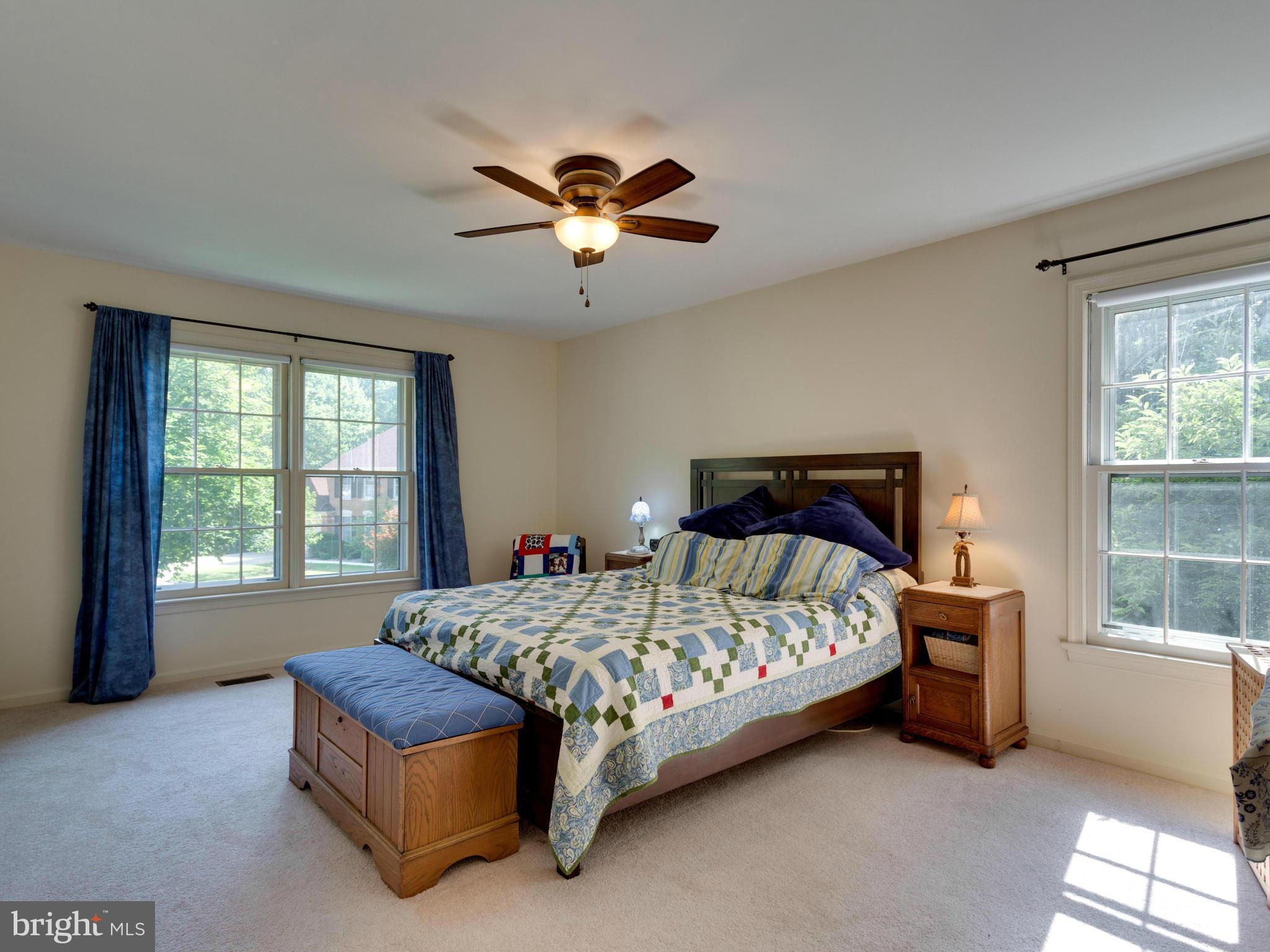 LAKEWOOD HILLS - Residential