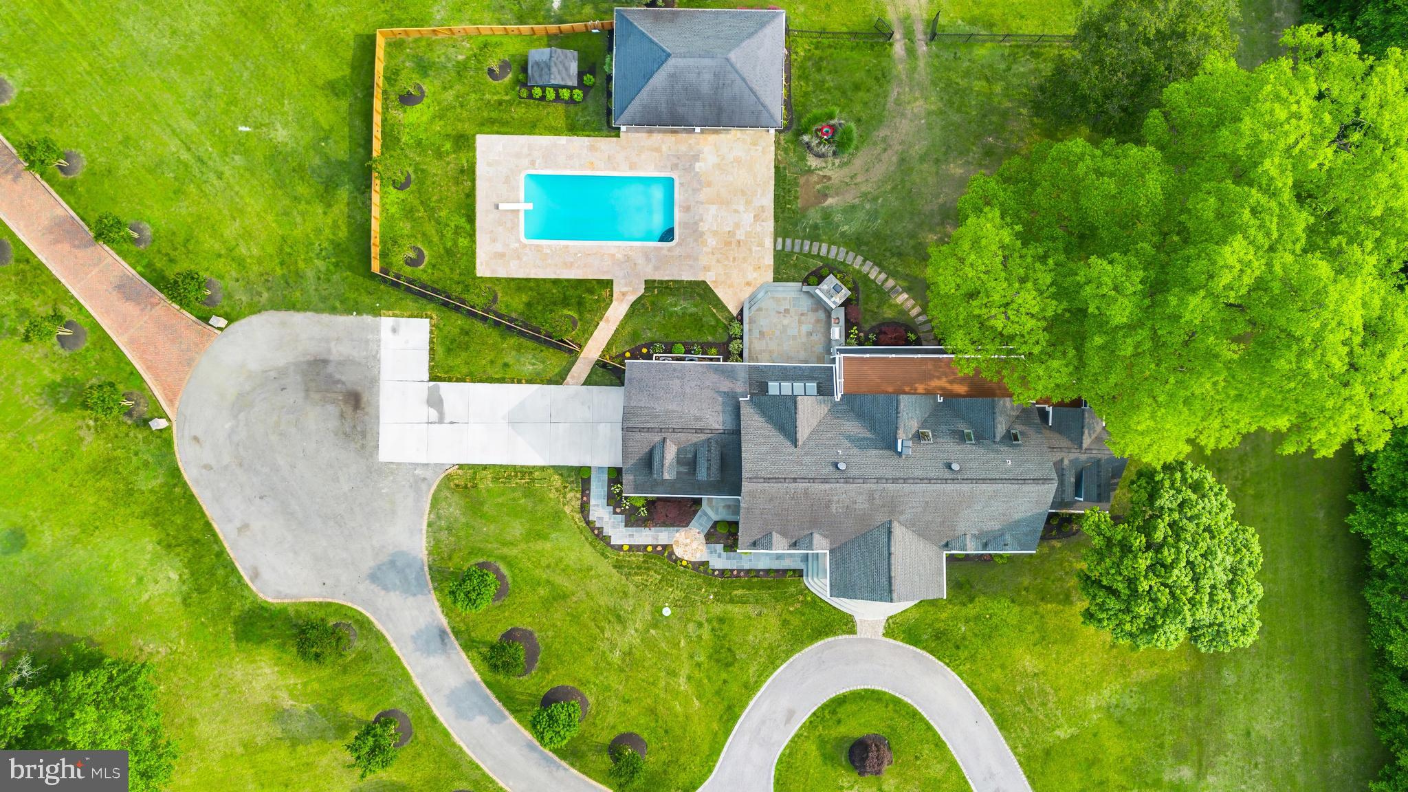 LARKINGTON - Residential