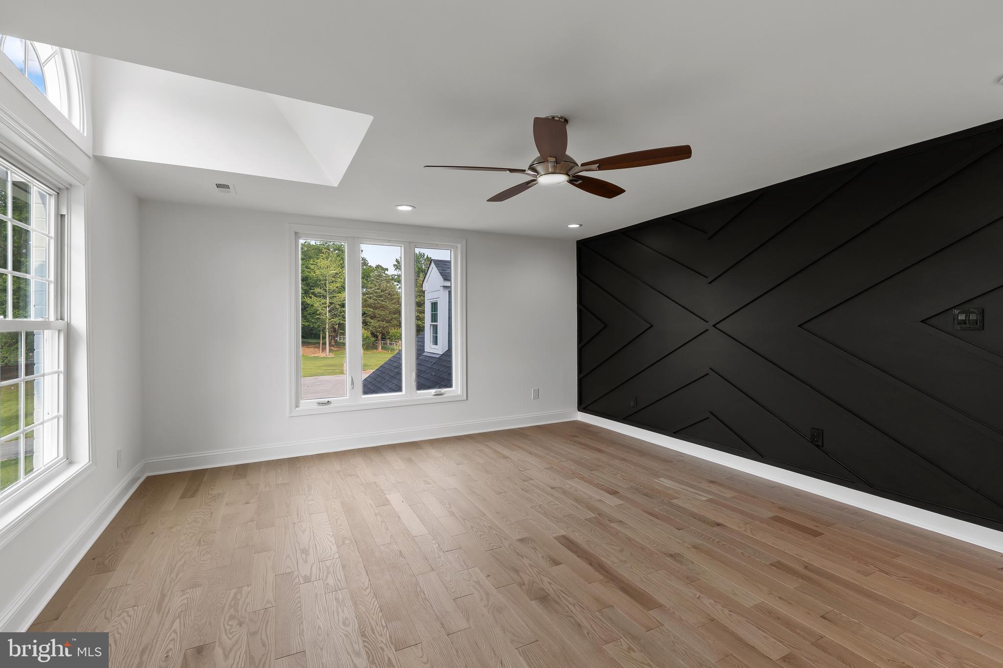 LARKINGTON - Residential