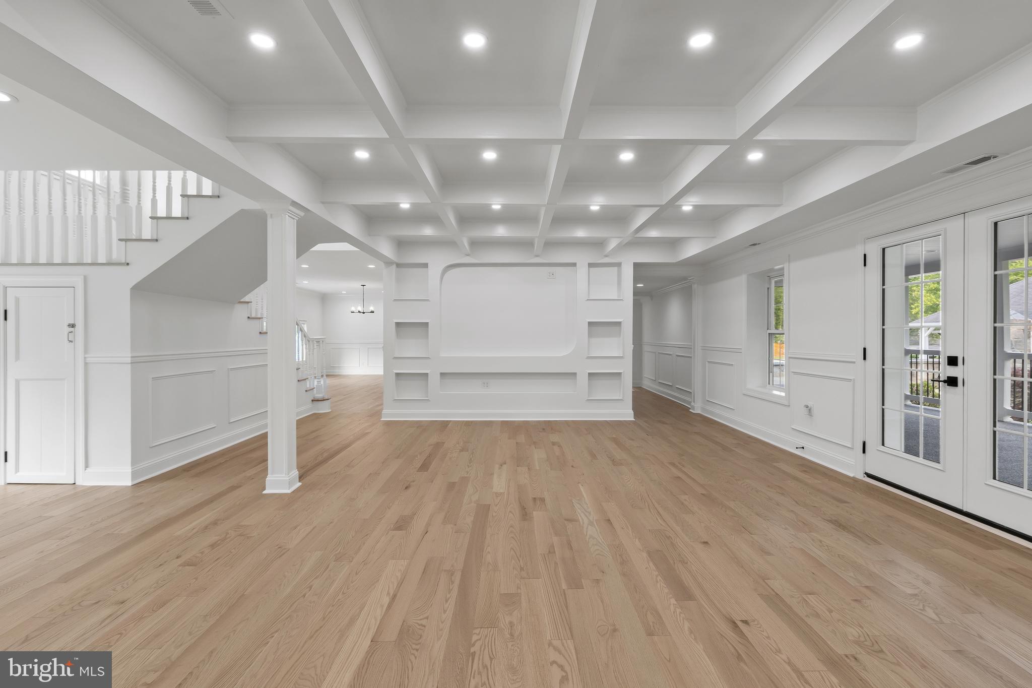 LARKINGTON - Residential