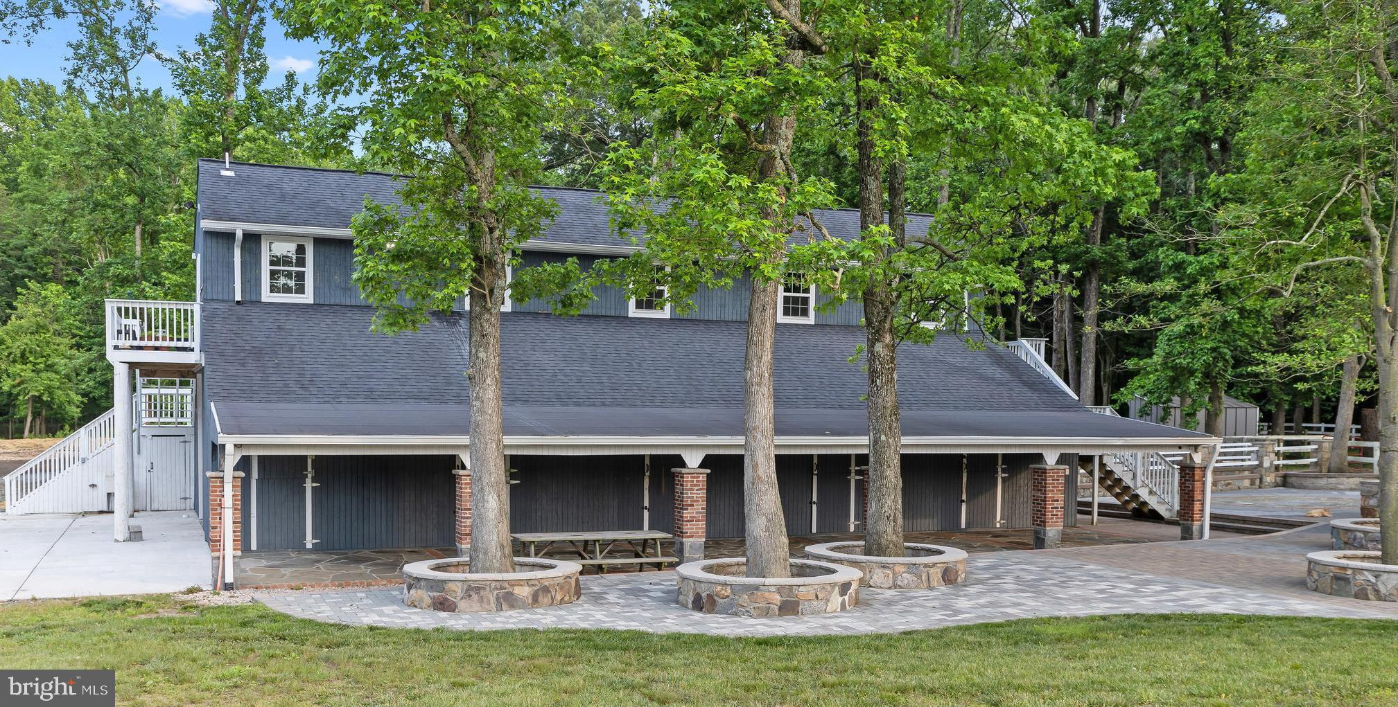 LARKINGTON - Residential