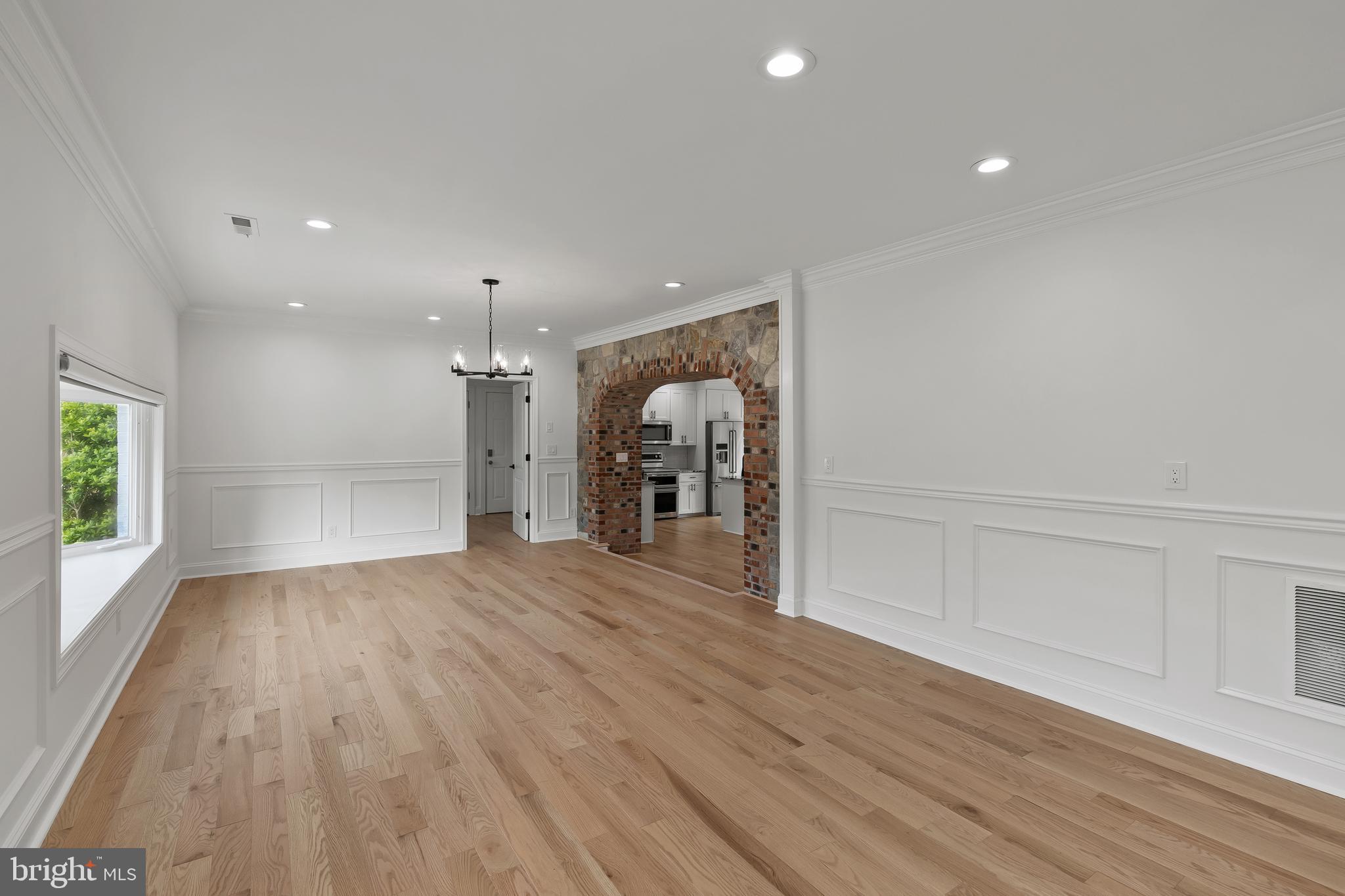 LARKINGTON - Residential