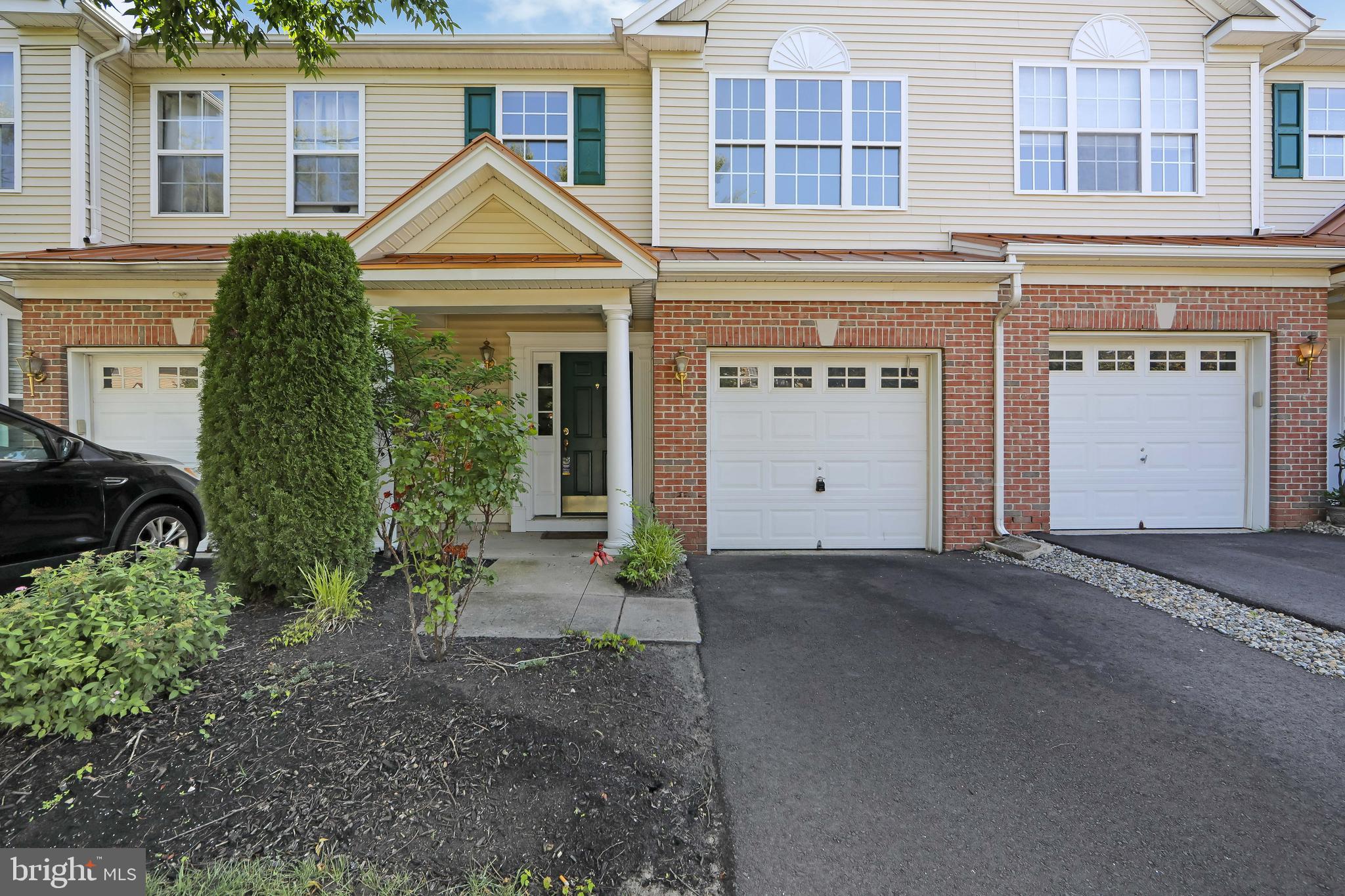 304 AMY WAY
