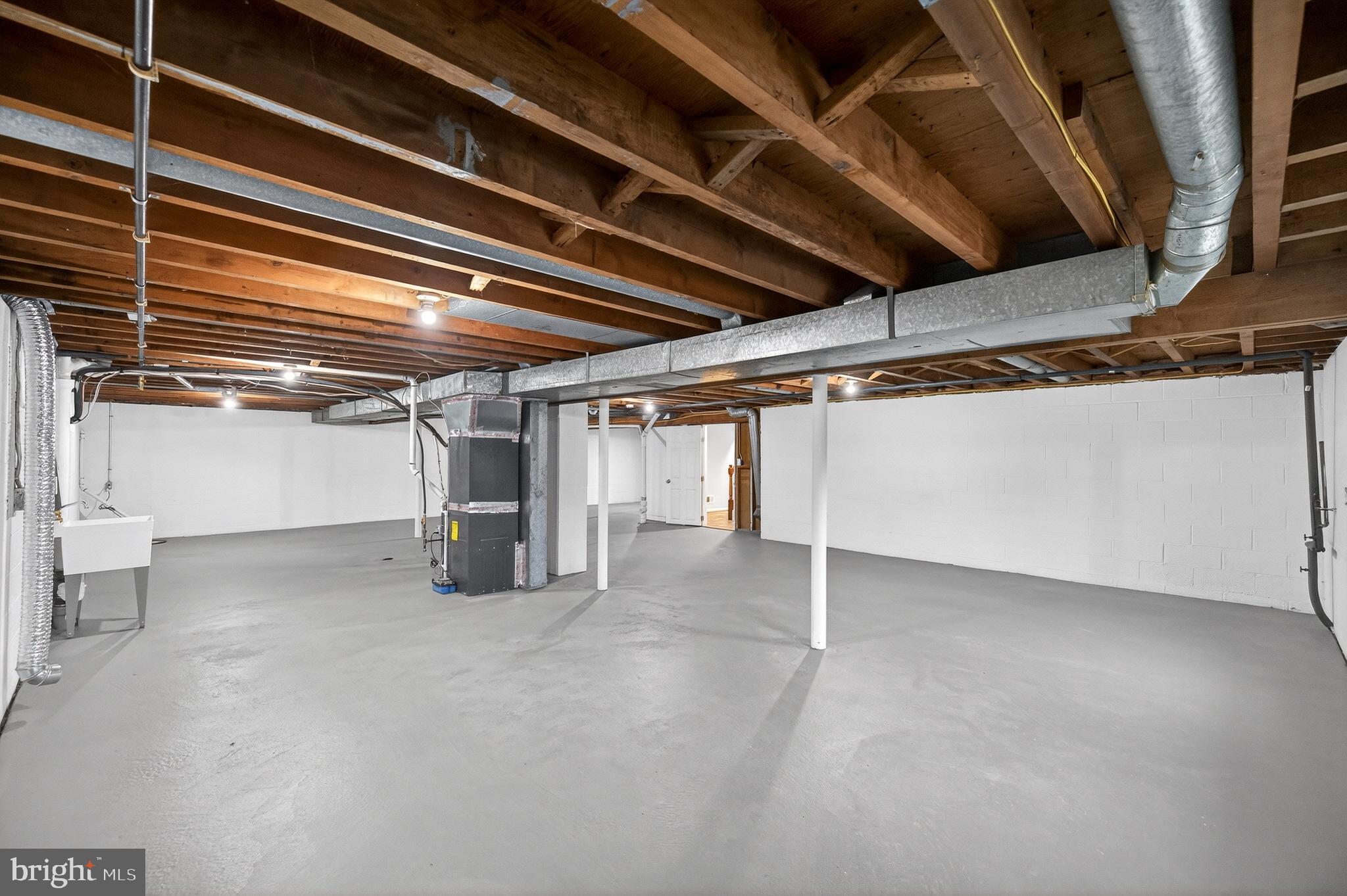 ARUNDEL - Residential