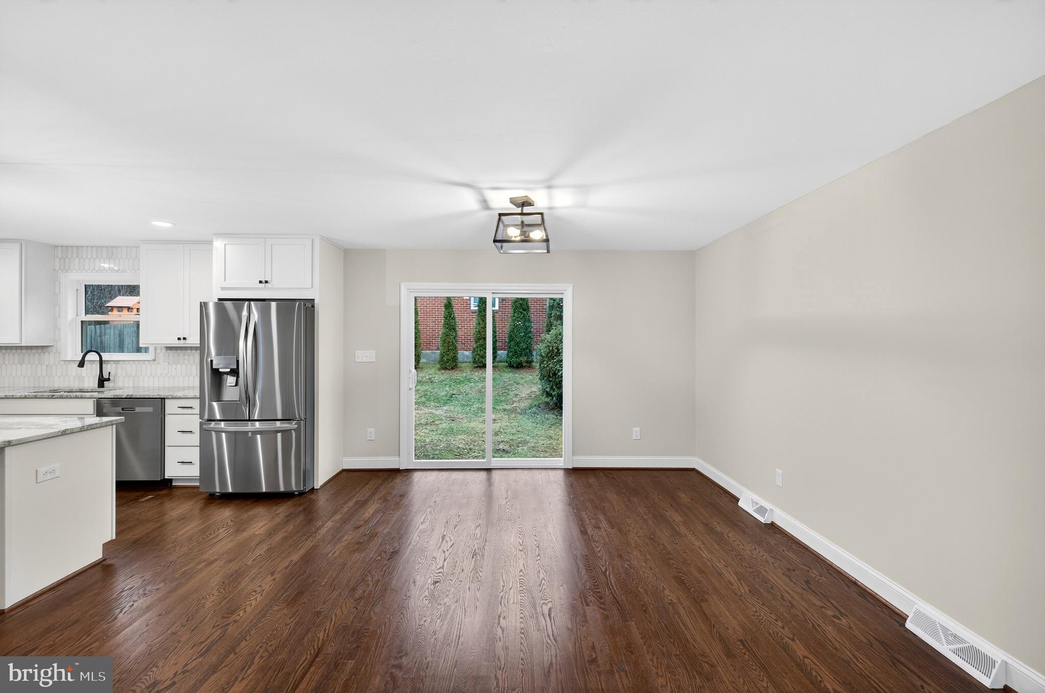 ARUNDEL - Residential