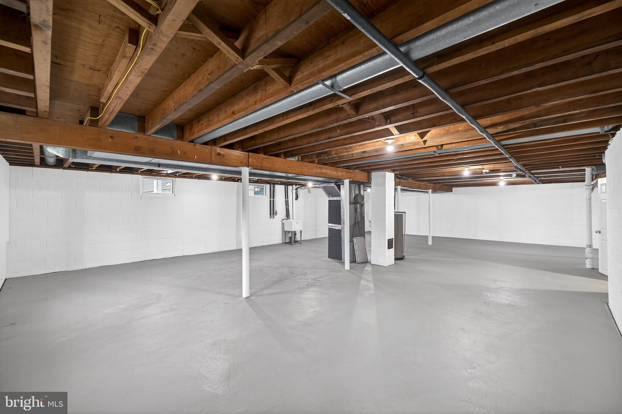 ARUNDEL - Residential