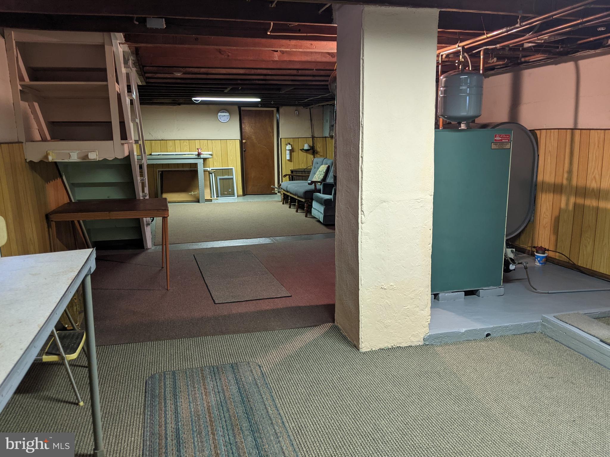 BROCKTON - Residential