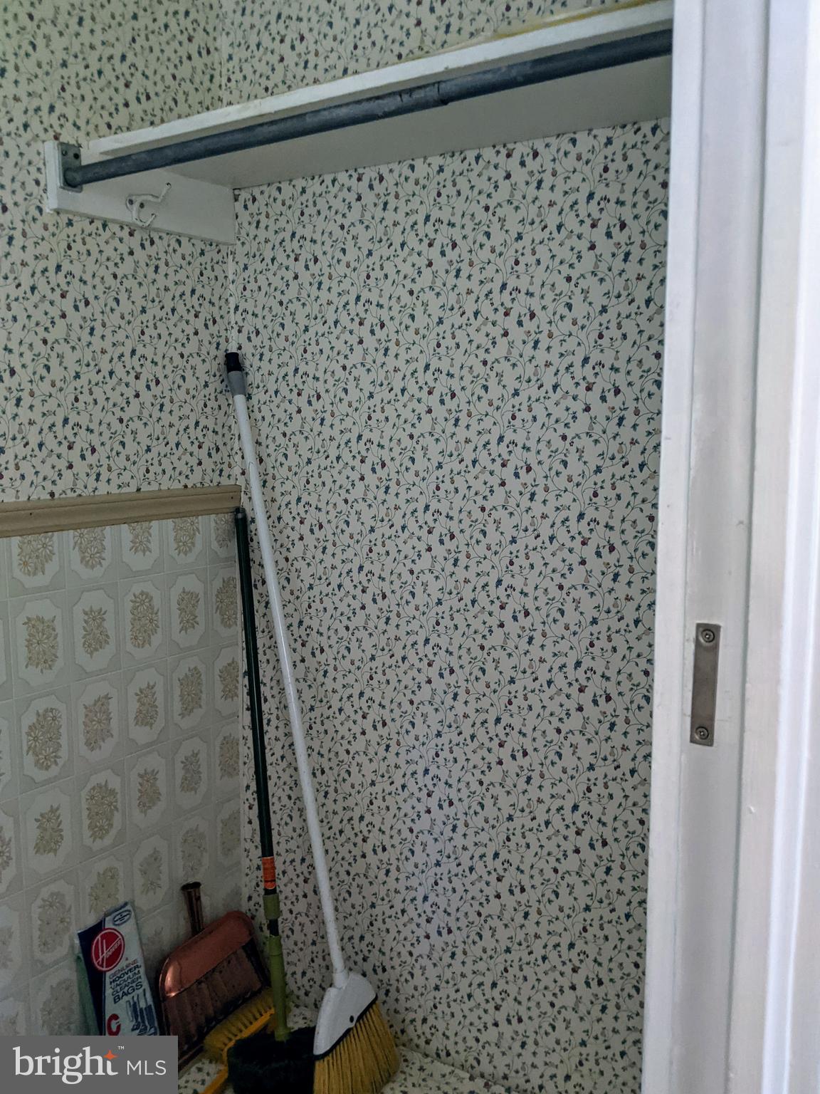 BROCKTON - Residential