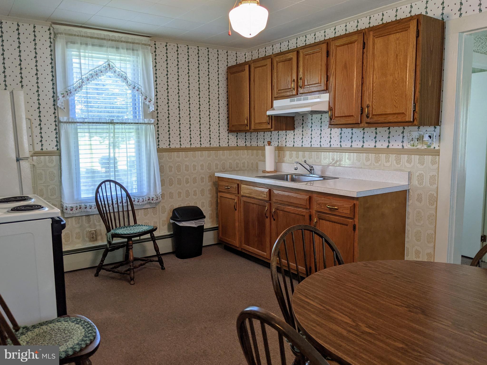 BROCKTON - Residential