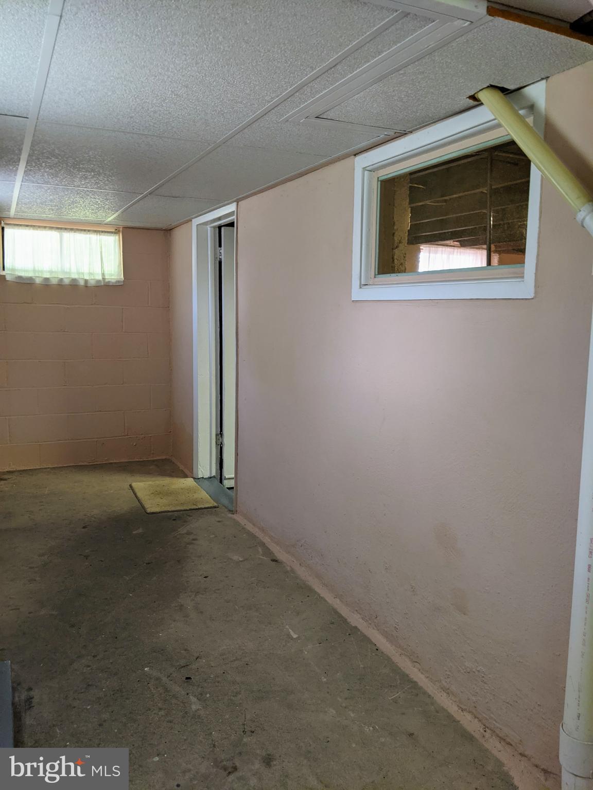 BROCKTON - Residential