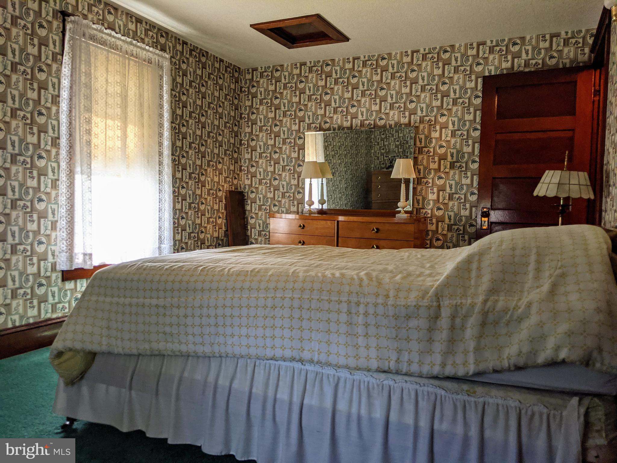 BROCKTON - Residential