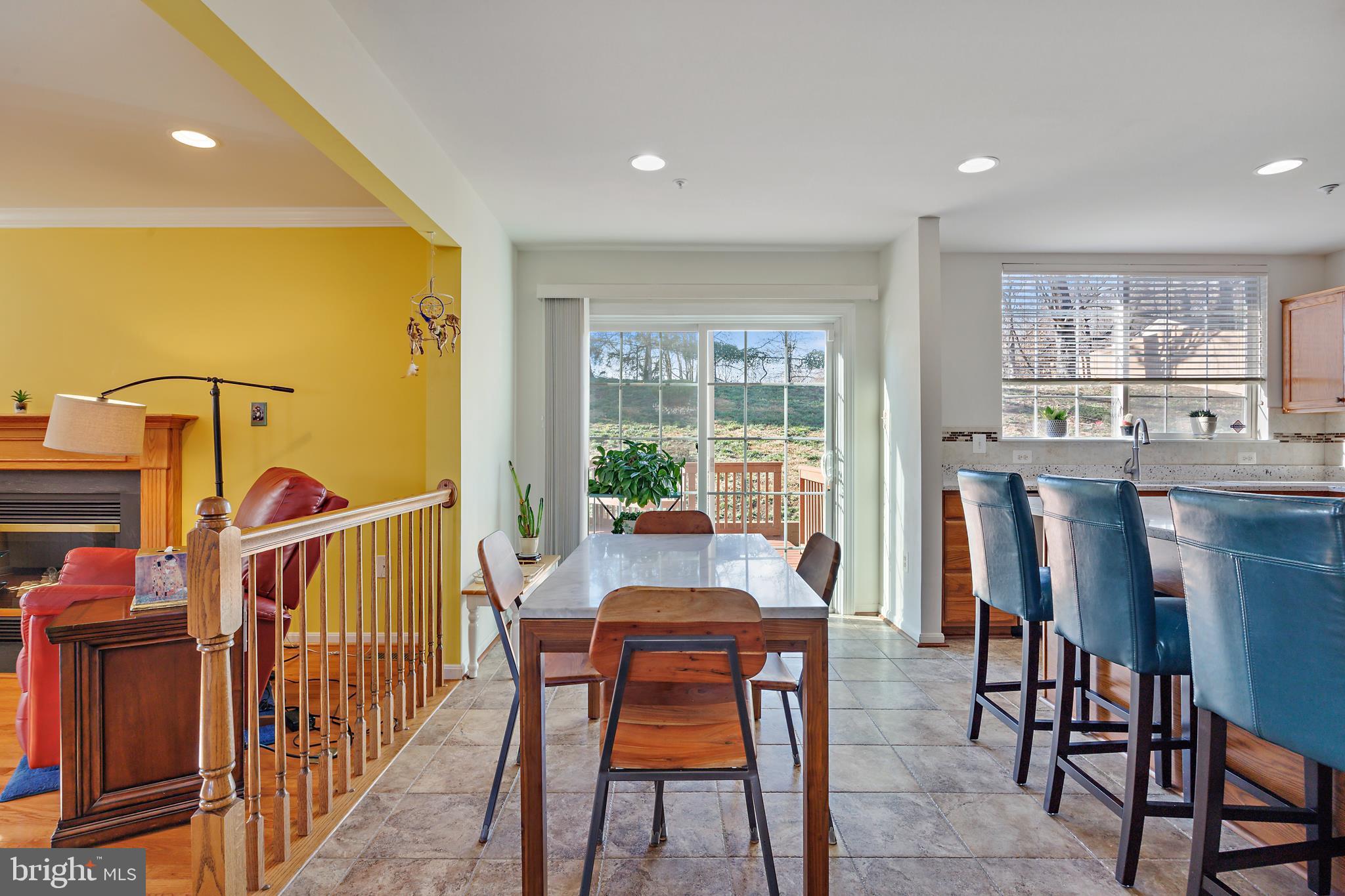 ARAGONA VILLAGE - Residential